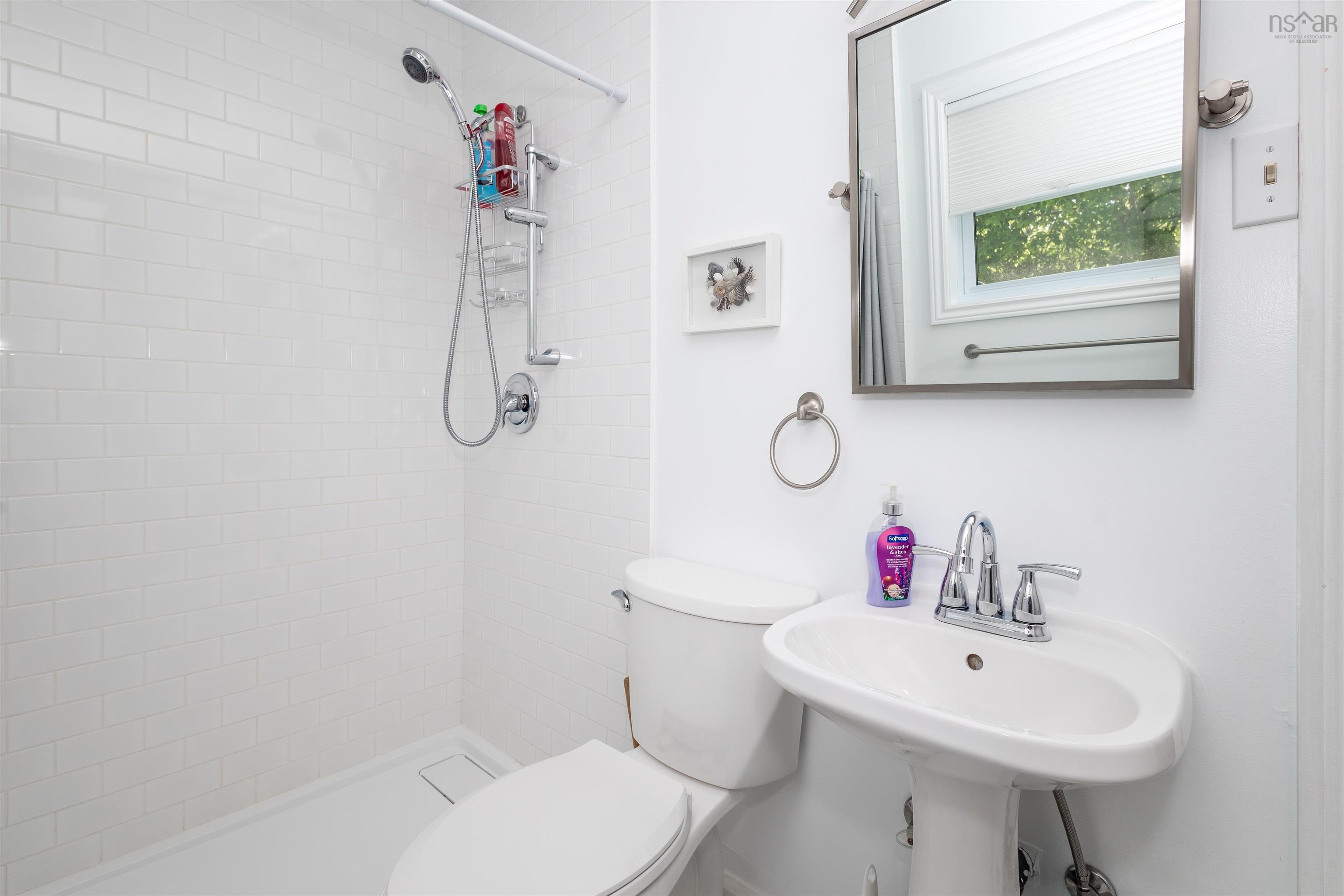 $569,000.00: 184 Highway 312, Englishtown