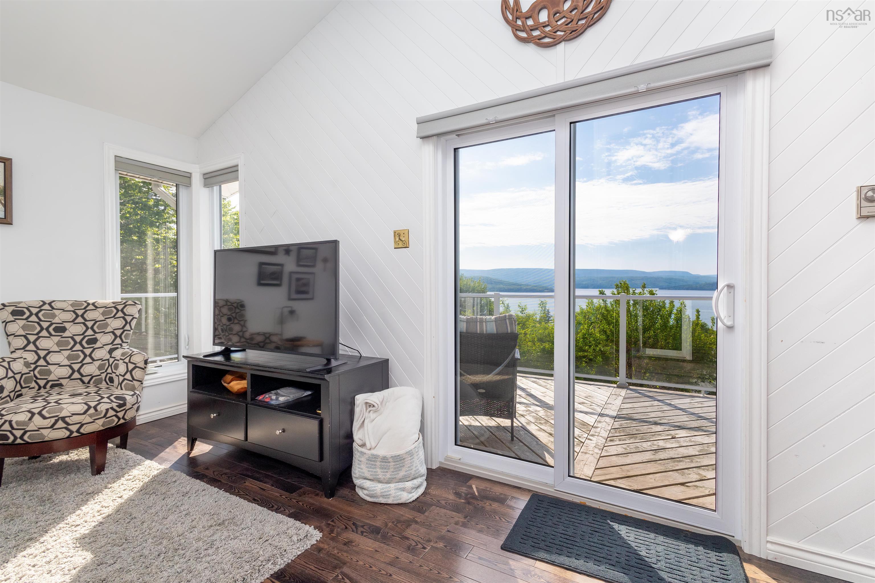 $569,000.00: 184 Highway 312, Englishtown