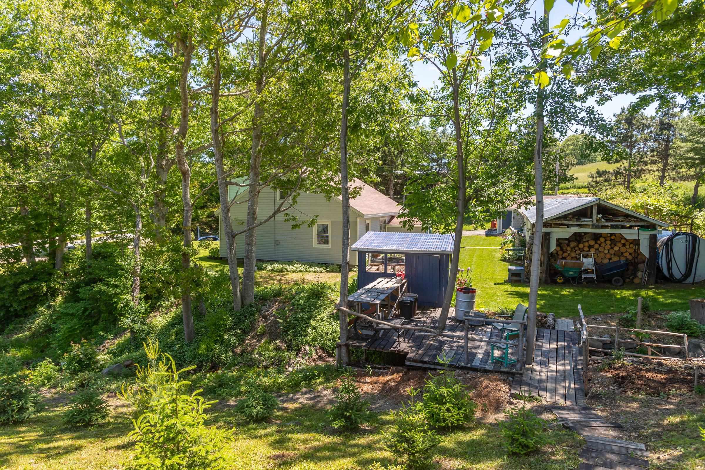 $369,900.00: 1070 River Road, Bear River