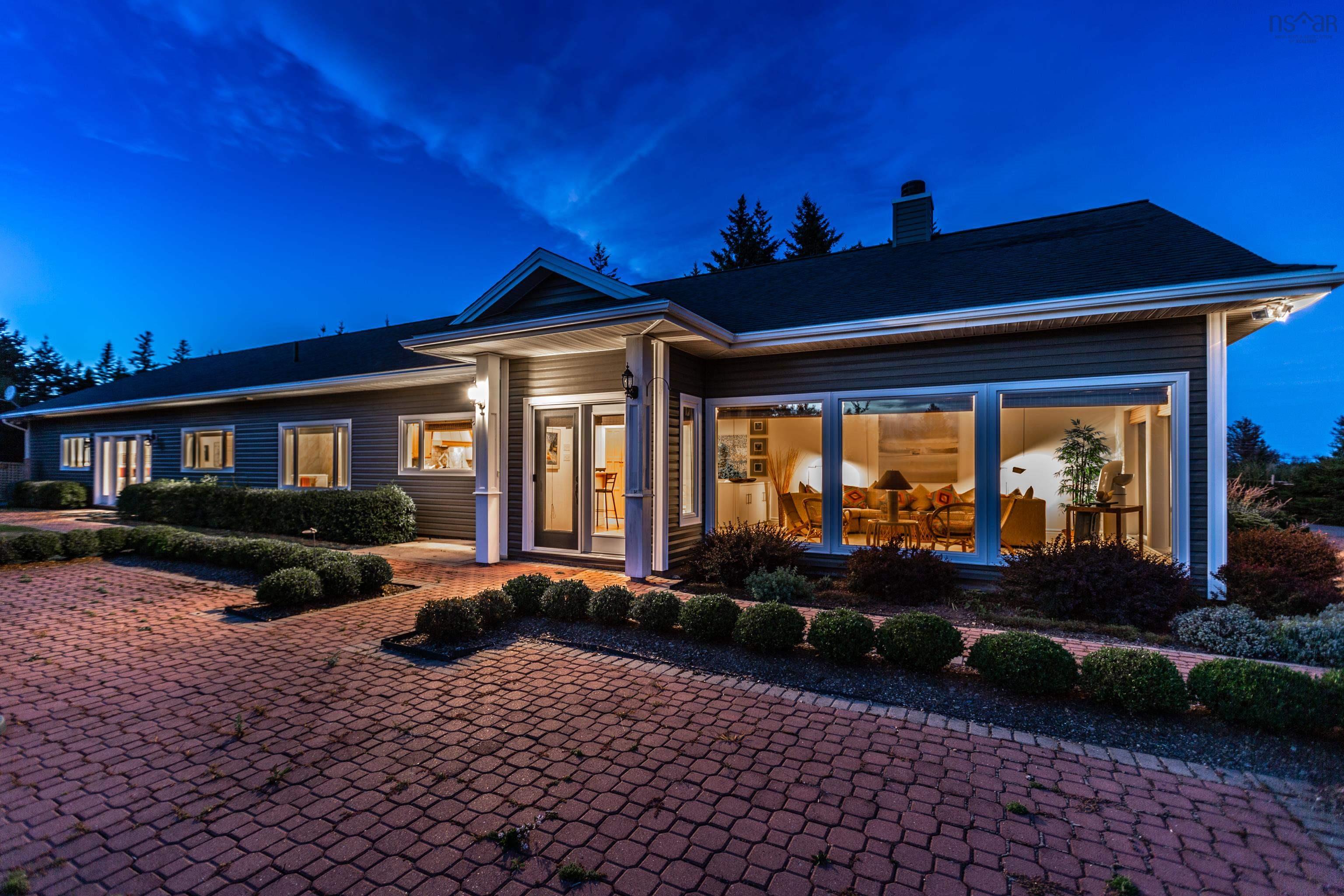 $1,490,000.00: 19 Hermans Point Road, Herman