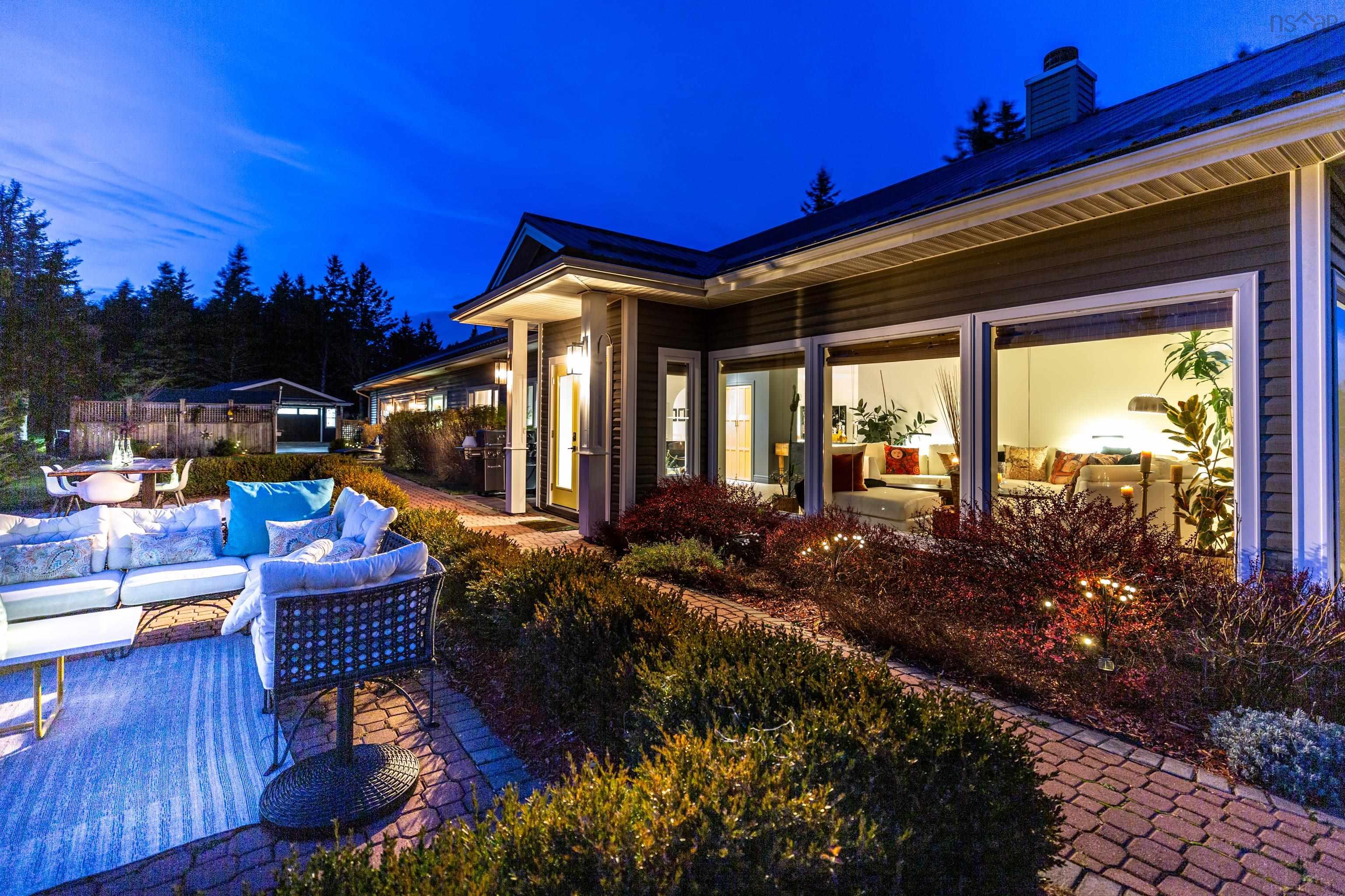 $1,490,000.00: 19 Hermans Point Road, Herman