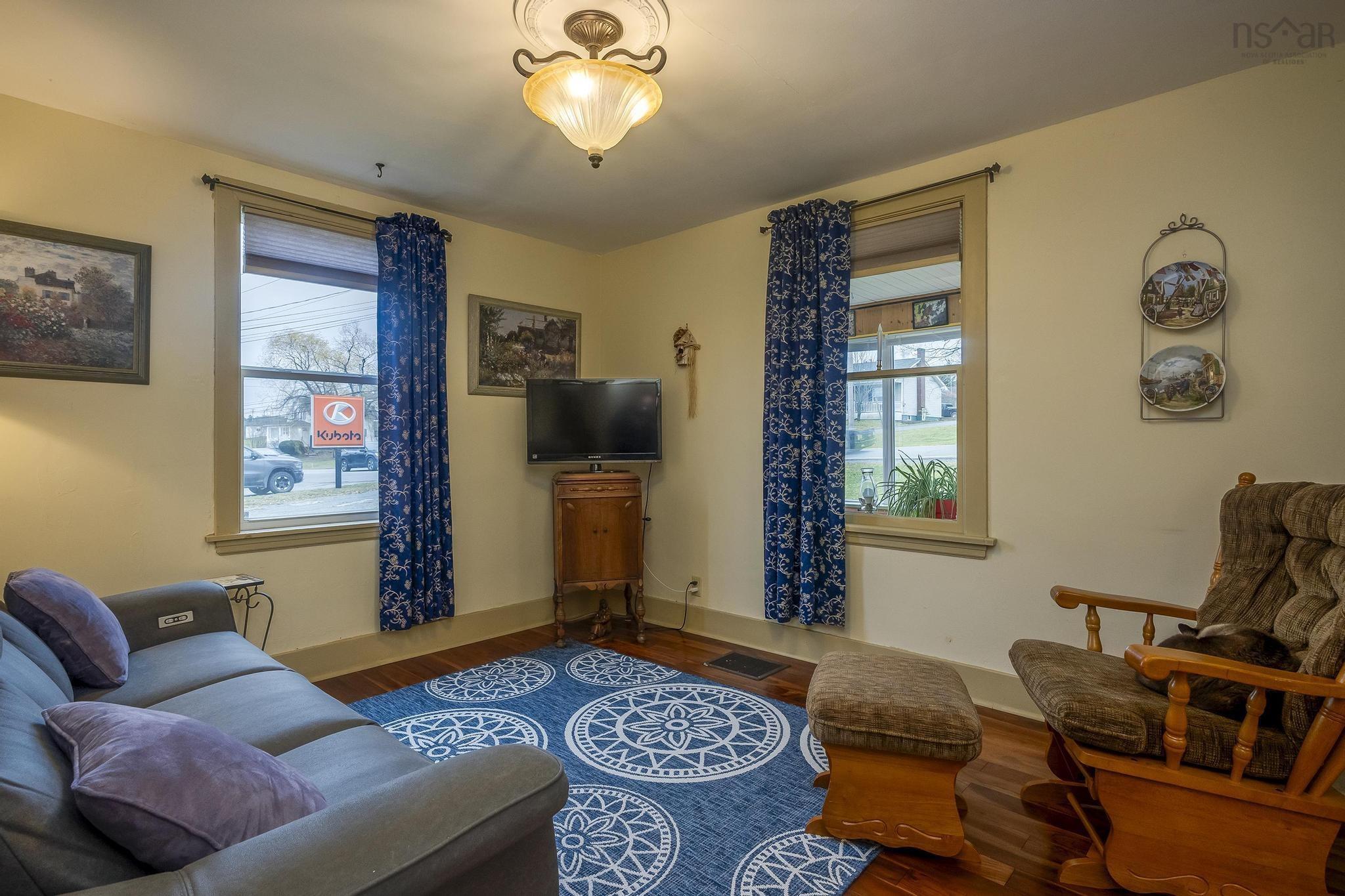 $399,999.00: 4441 Highway 1, Three Mile Plains