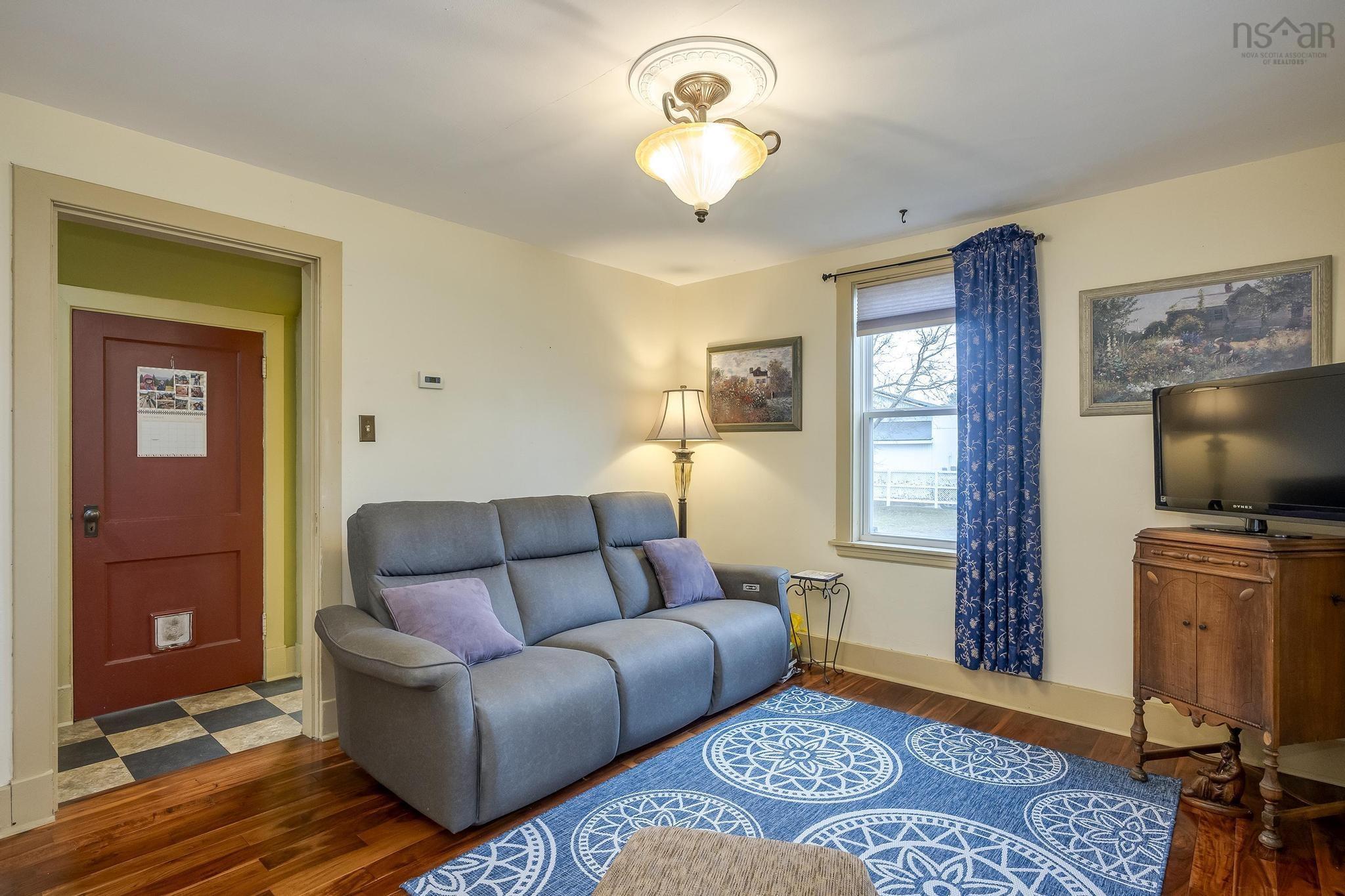 $399,999.00: 4441 Highway 1, Three Mile Plains