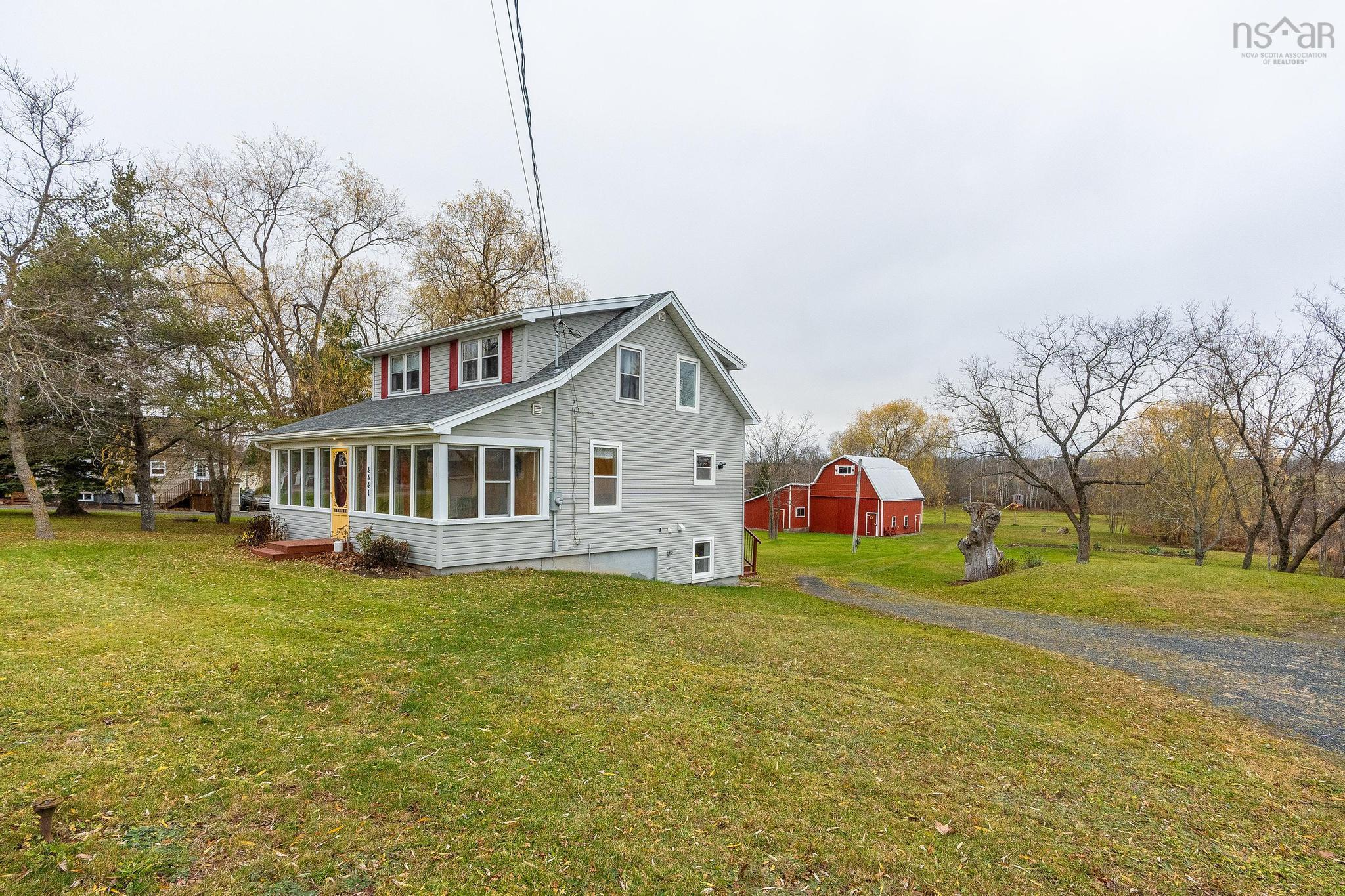 $399,999.00: 4441 Highway 1, Three Mile Plains