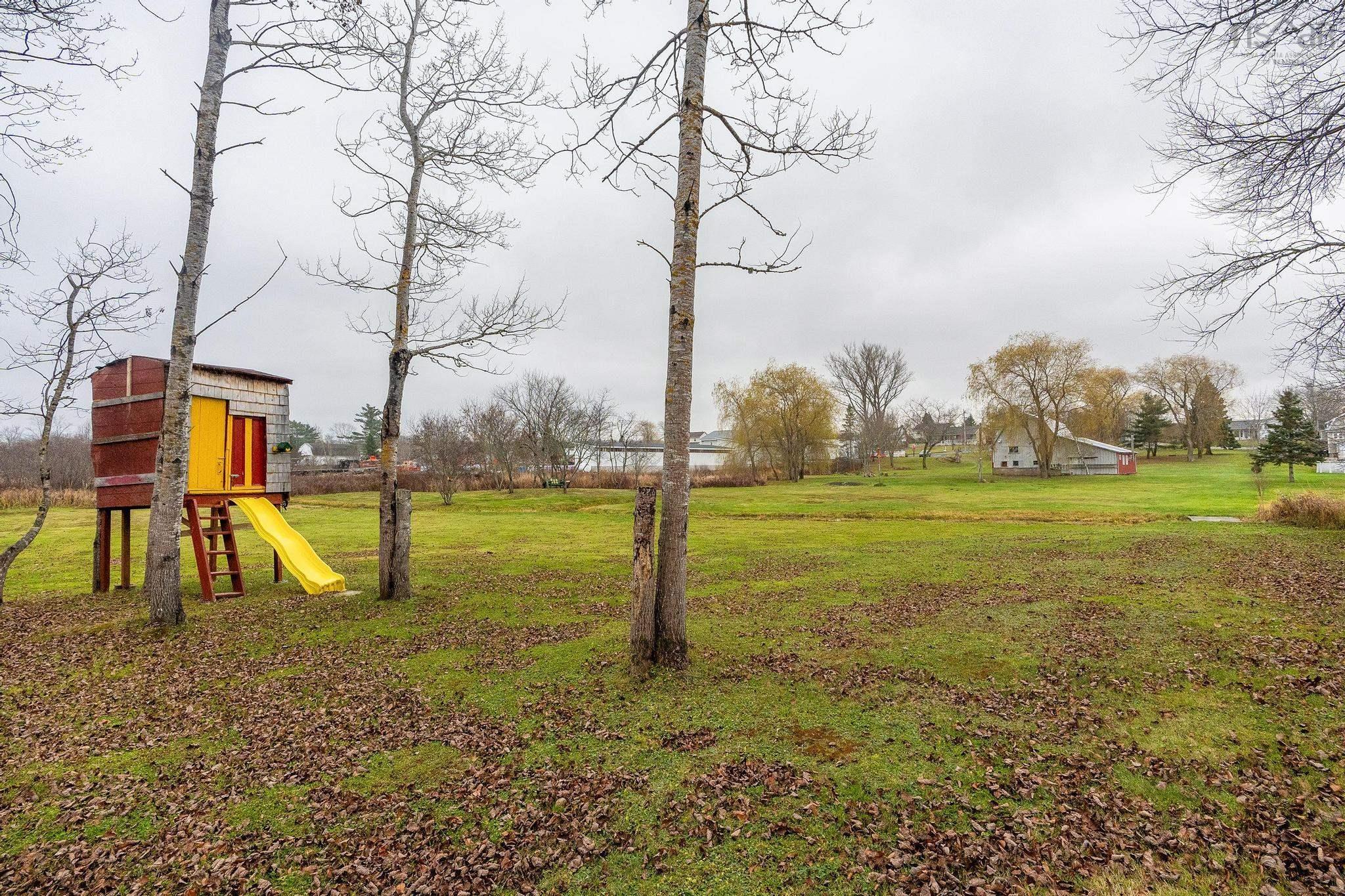 $399,999.00: 4441 Highway 1, Three Mile Plains