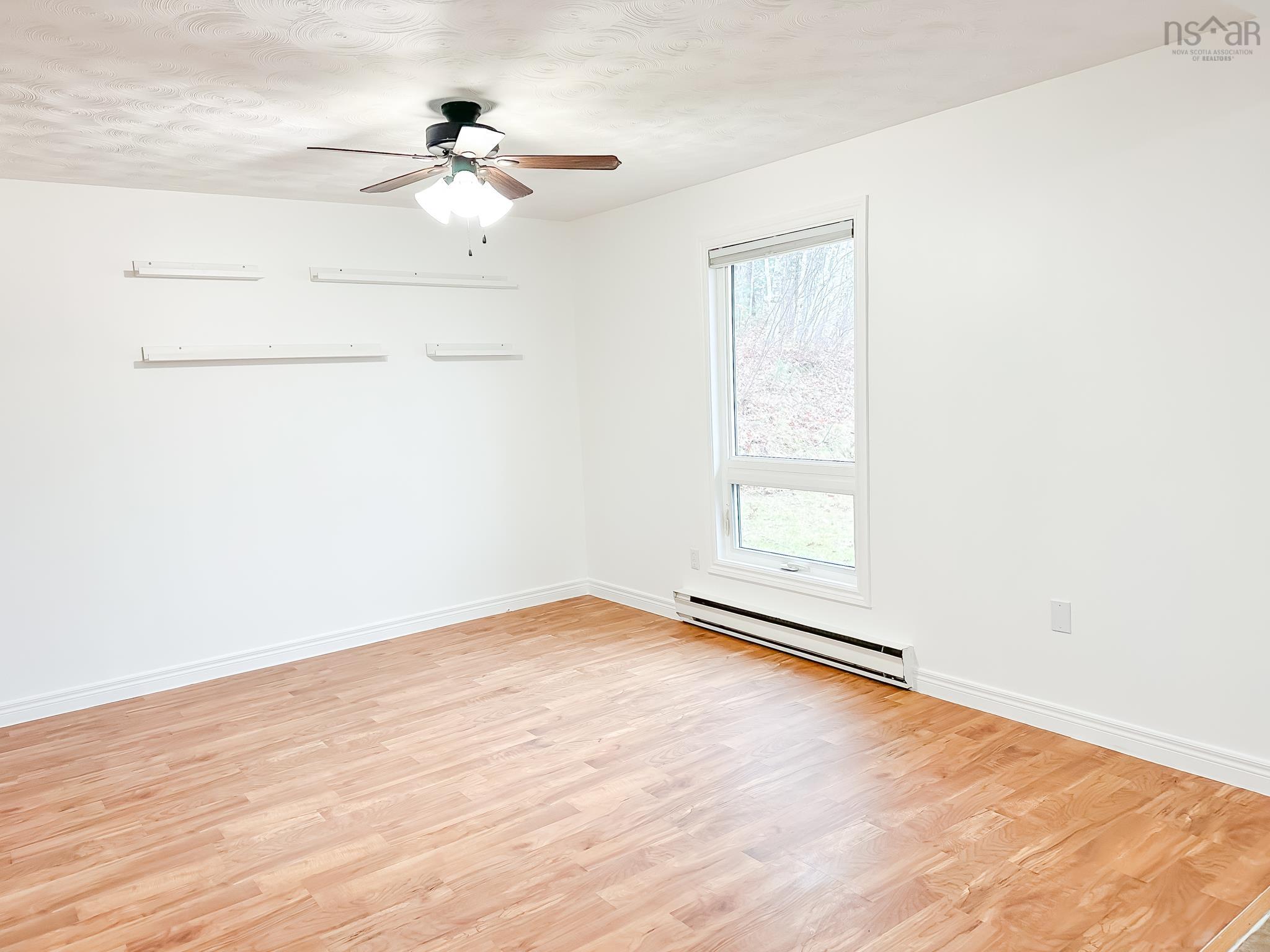 $324,900.00: 1600 South Bishop Road, Coldbrook