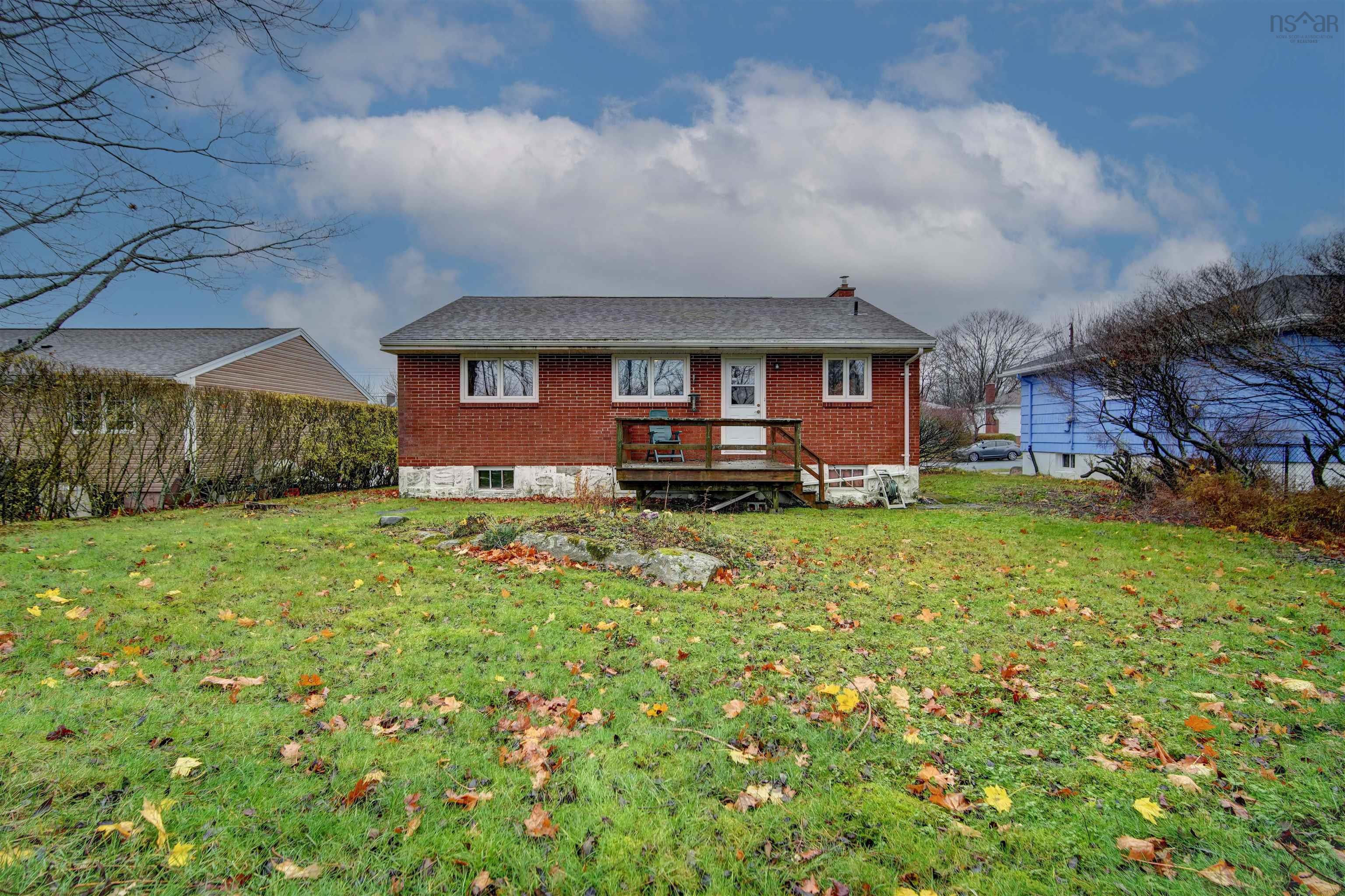 $335,000.00: 98 Symonds Street, Dartmouth