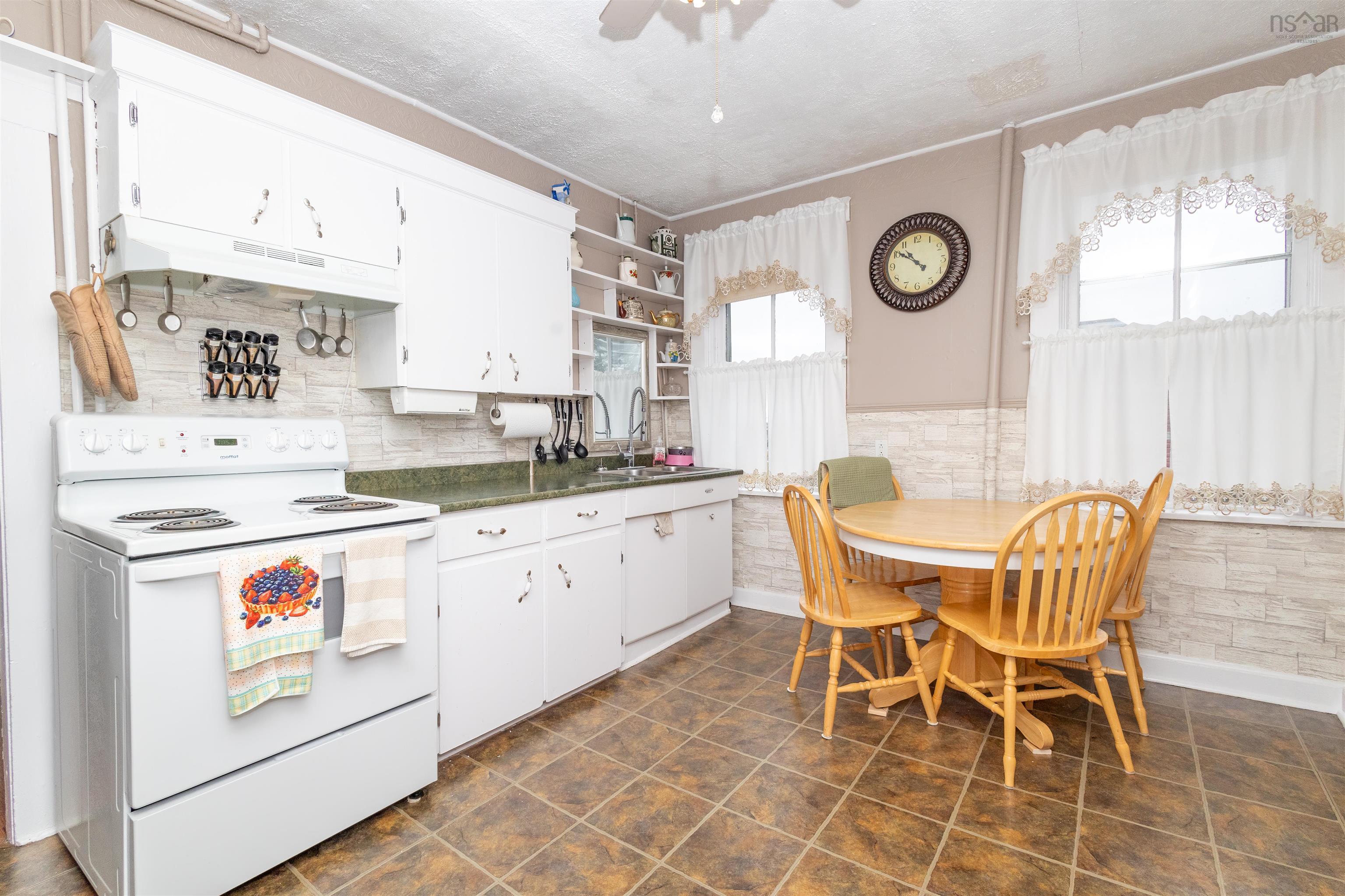 $139,000.00: 37 Pepperell Street, Louisbourg