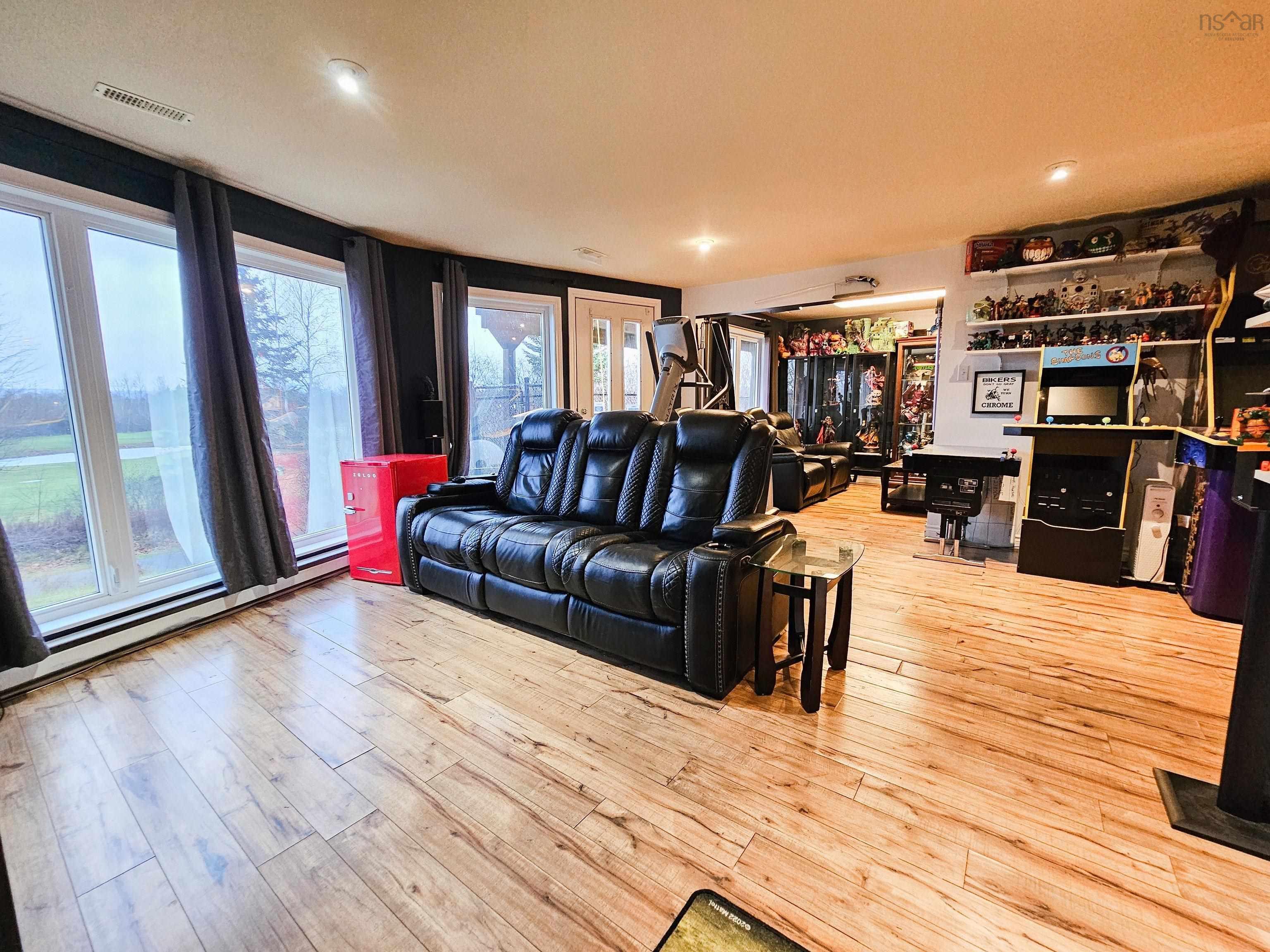 $425,000.00: 70 Robertson Crescent, Truro