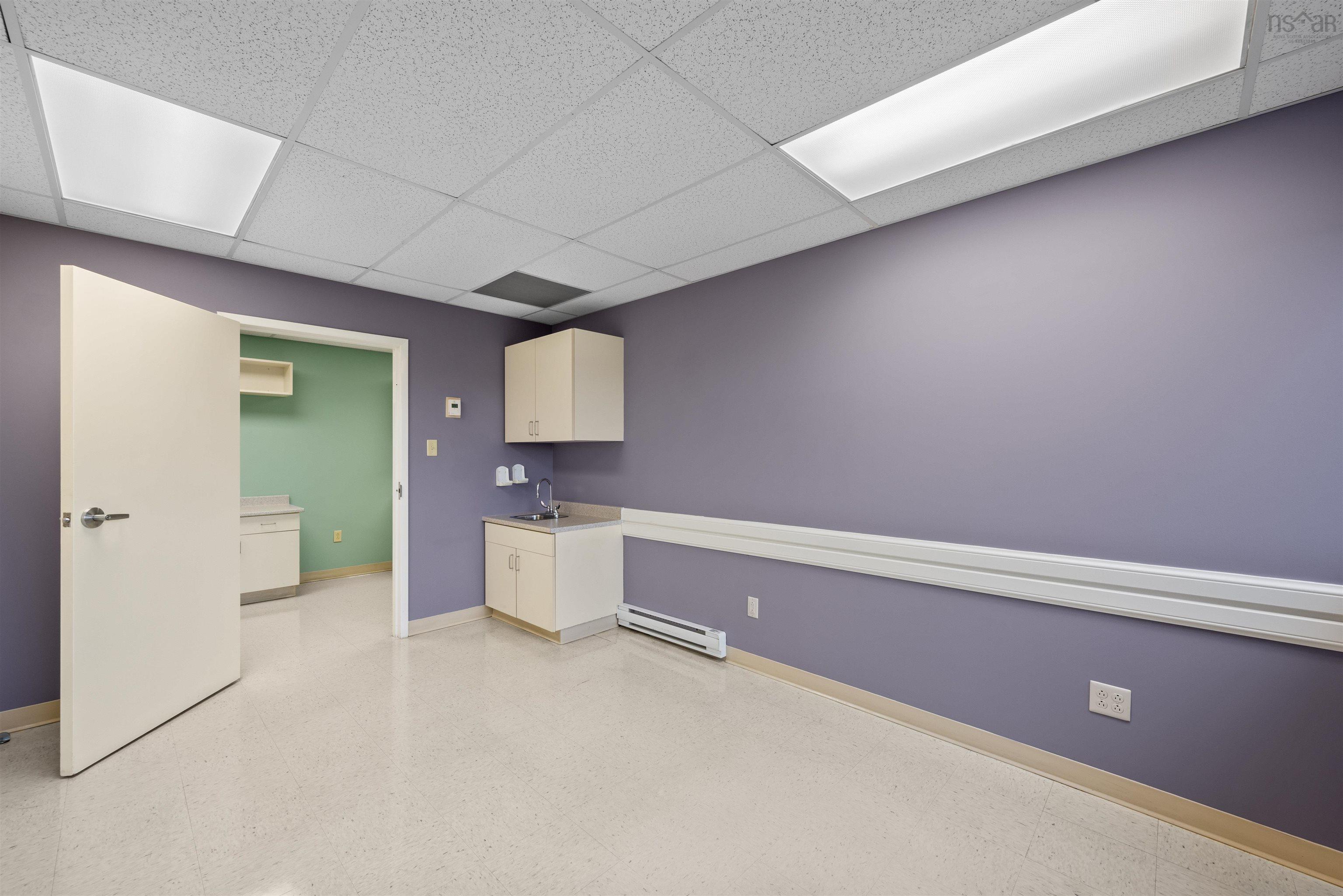 629 5991 Spring Garden Road, Halifax, NS (MLS 202427256)