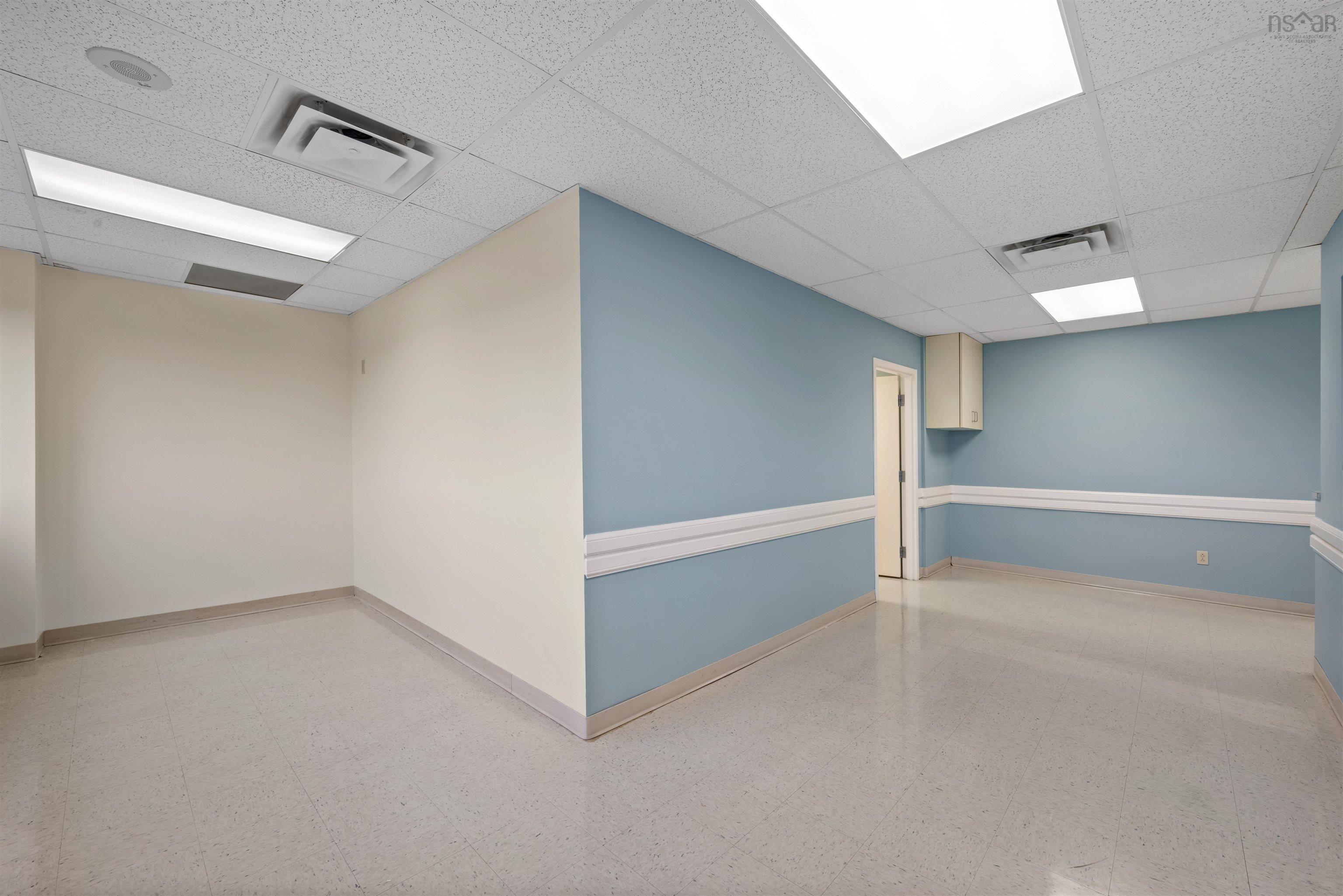 629 5991 Spring Garden Road, Halifax, NS (MLS 202427256)