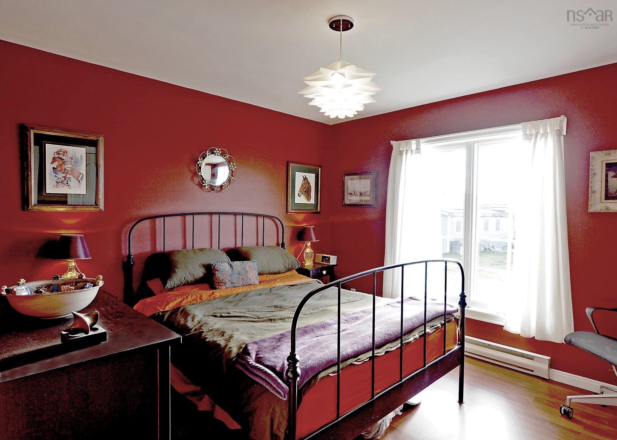 $429,000.00: 320 Pier Road, Parrsboro