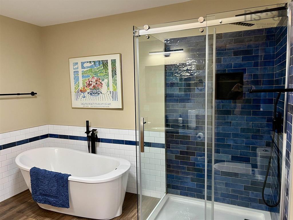 $289,000.00: 98 Lakeside Drive, Welshtown