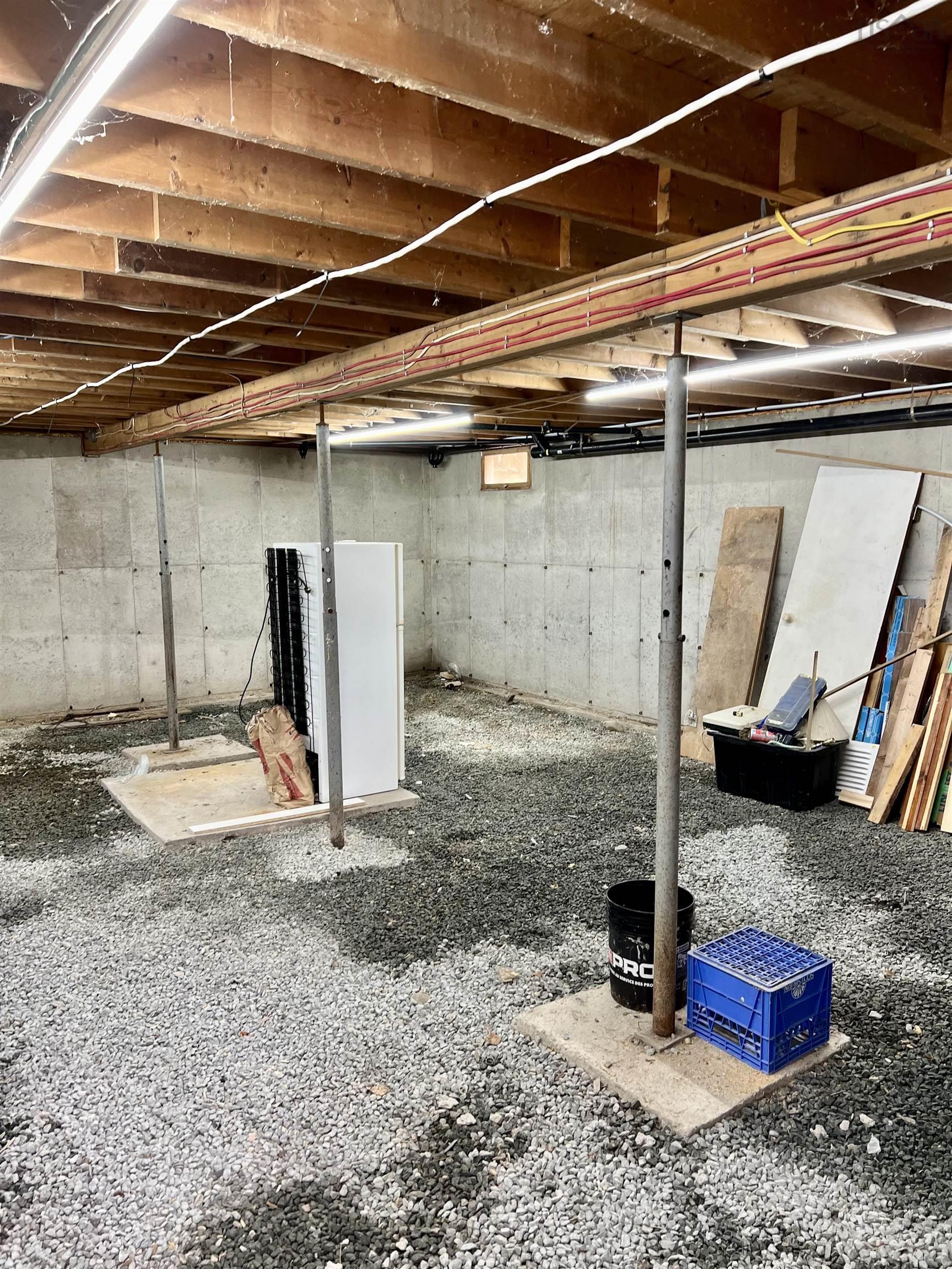 $289,000.00: 98 Lakeside Drive, Welshtown