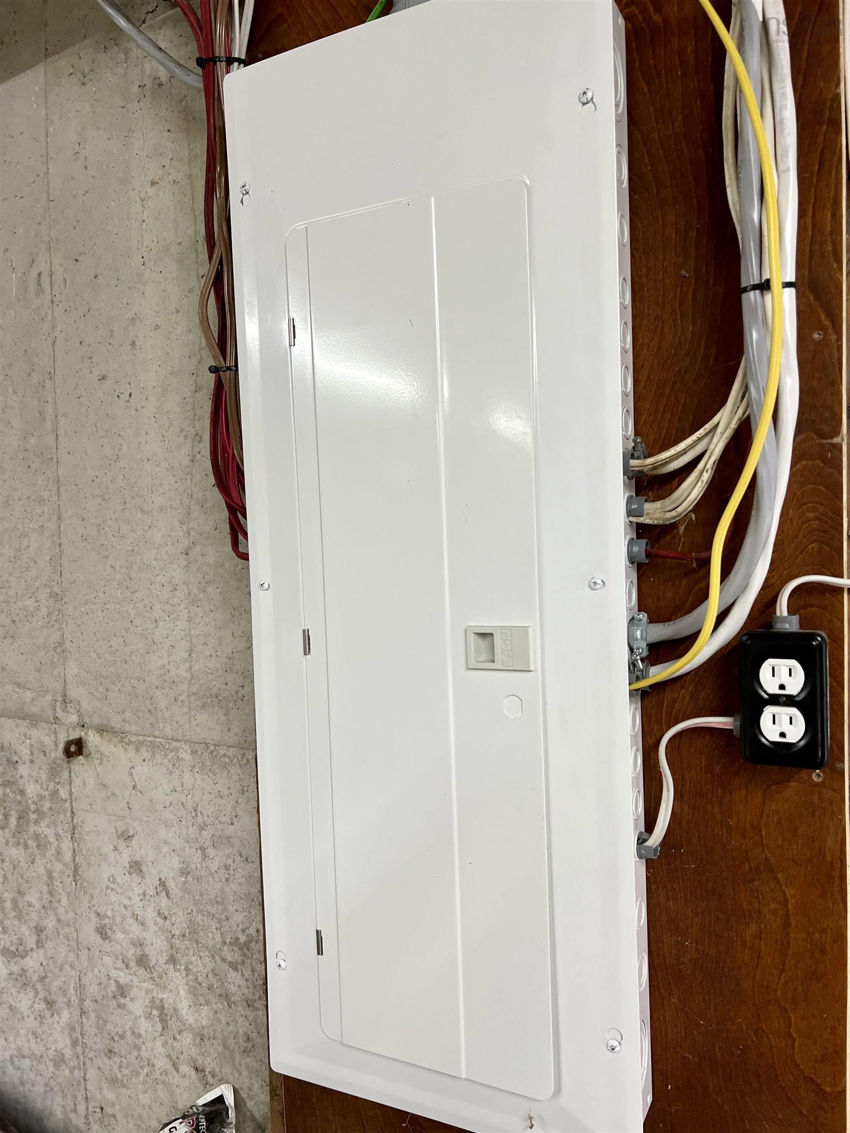 $289,000.00: 98 Lakeside Drive, Welshtown