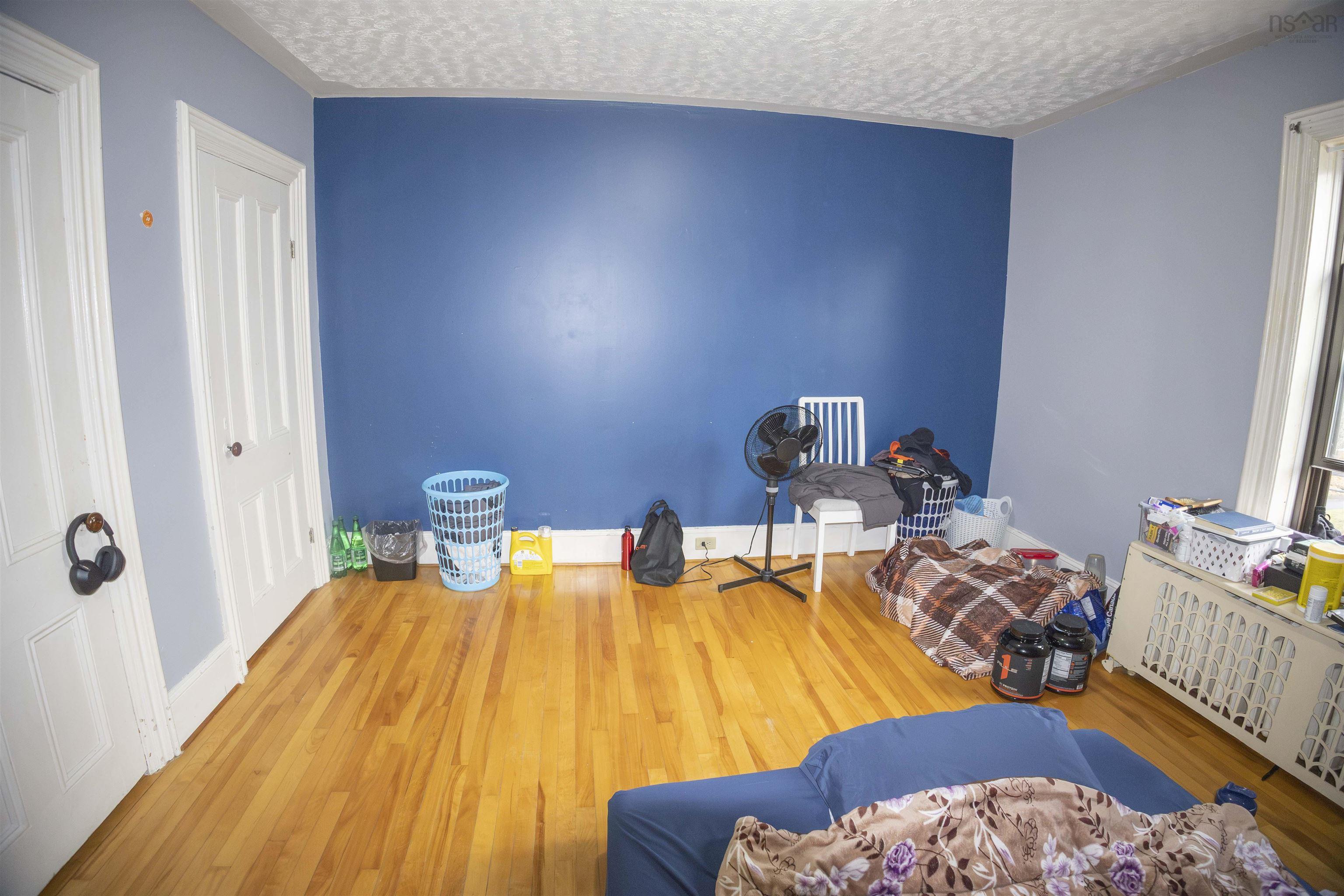 $340,000.00: 100 Park Street, Truro