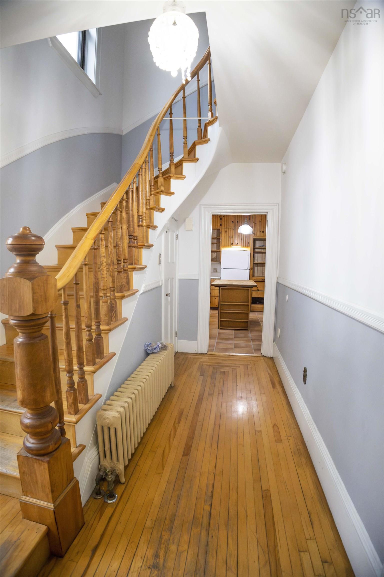 $340,000.00: 100 Park Street, Truro