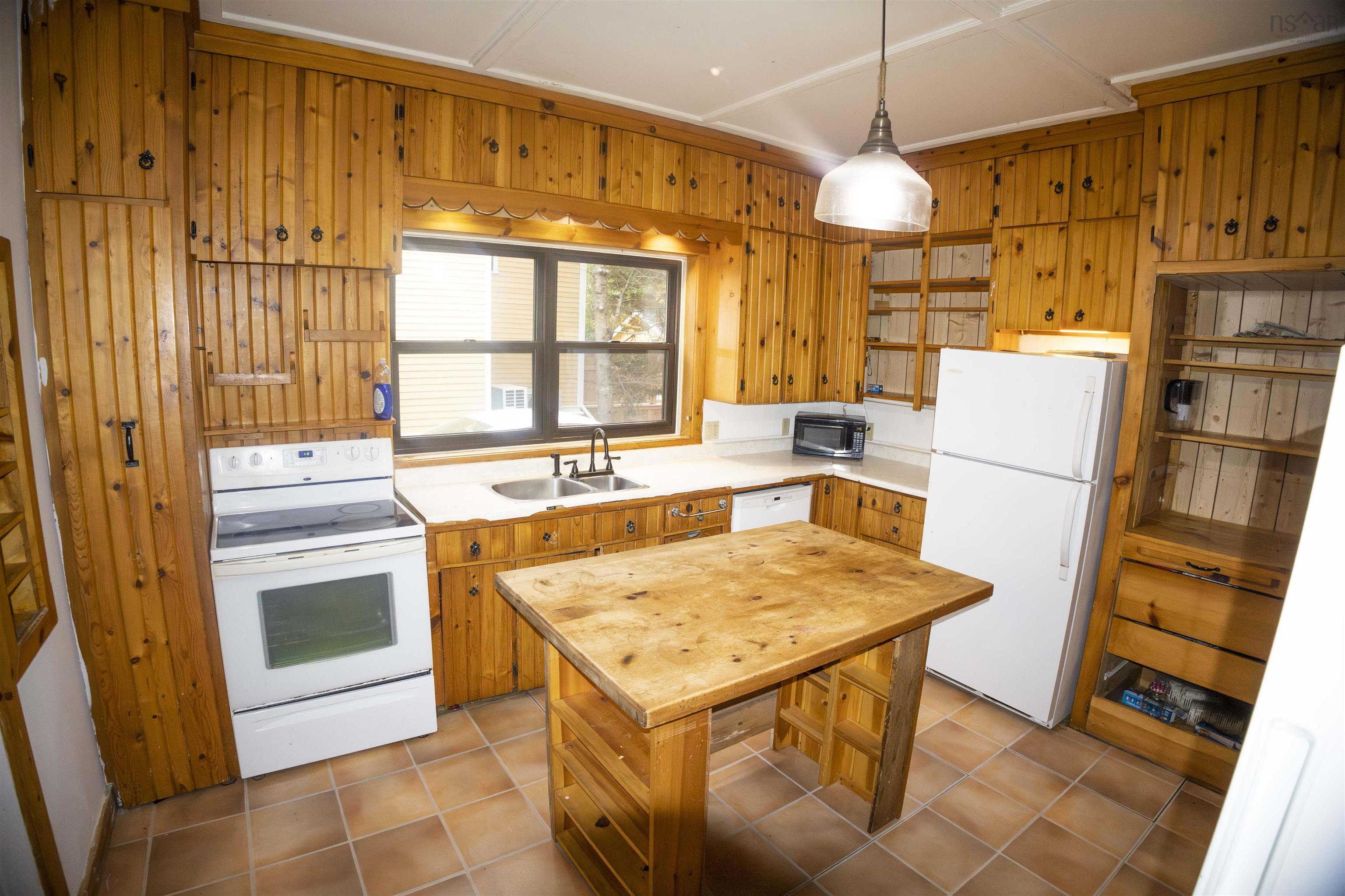 $340,000.00: 100 Park Street, Truro