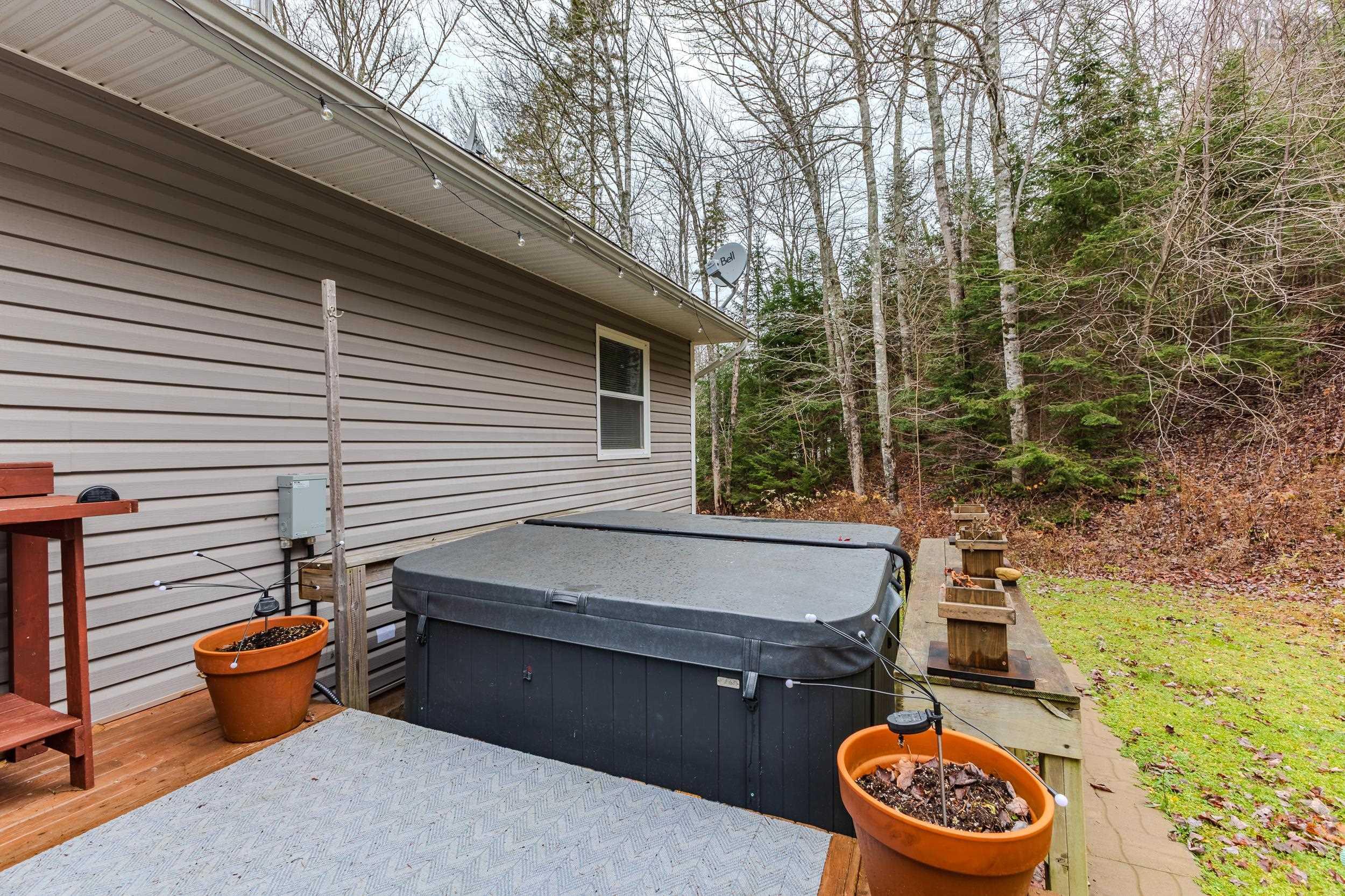 $339,900.00: 82 Chase Lane, Beaver Brook