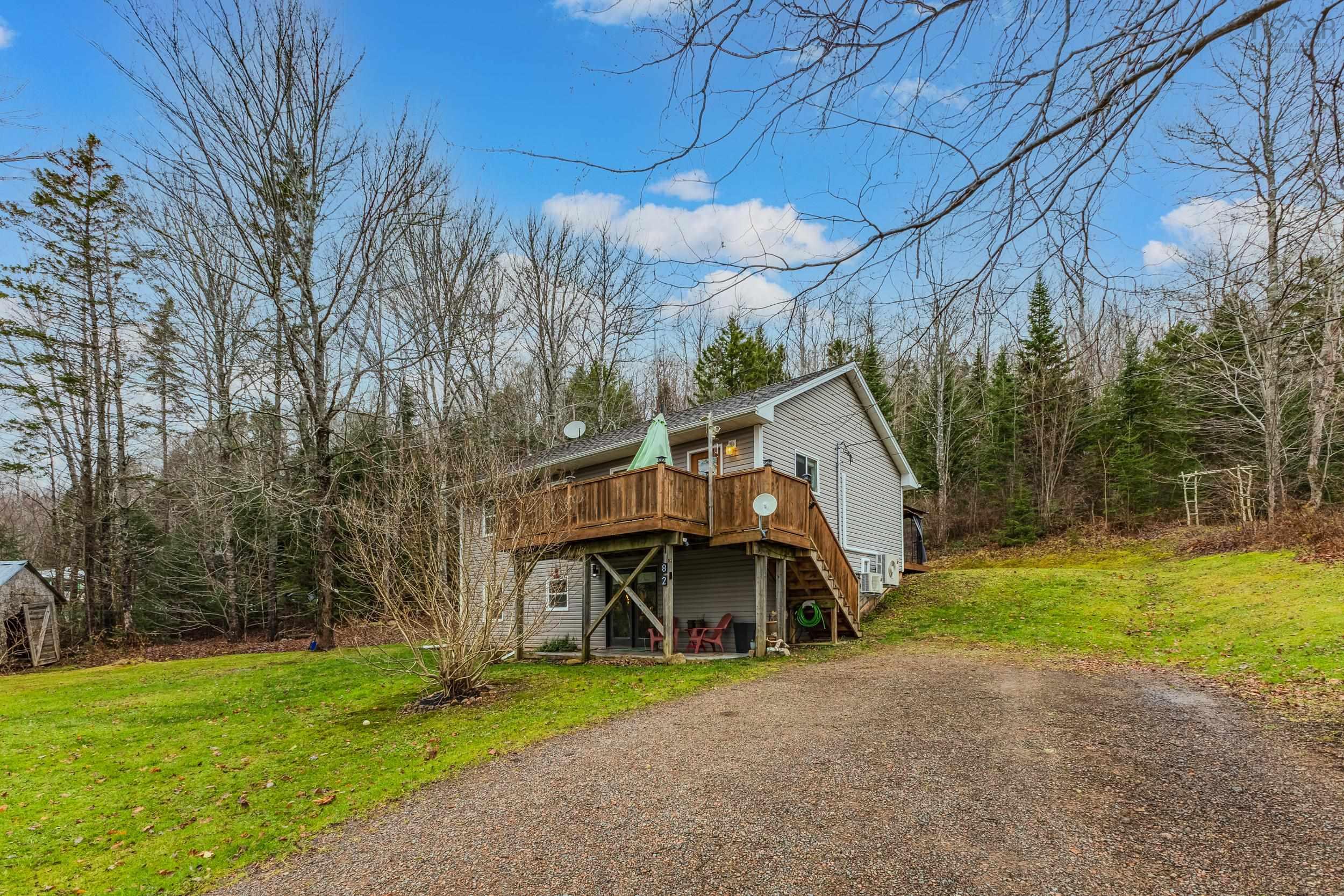 $339,900.00: 82 Chase Lane, Beaver Brook