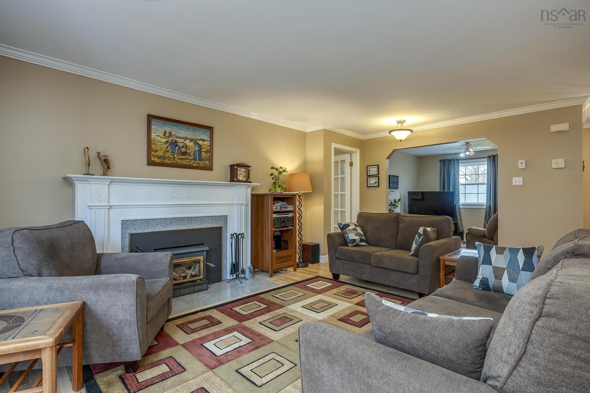 $549,000.00: 29 Bishop Avenue W, New Minas