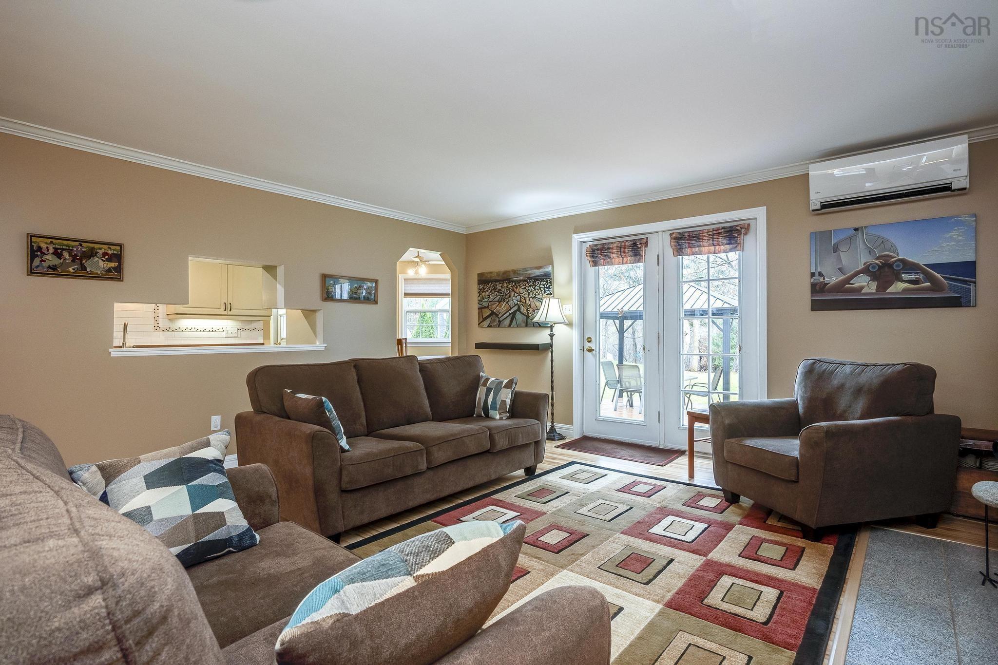 $549,000.00: 29 Bishop Avenue W, New Minas