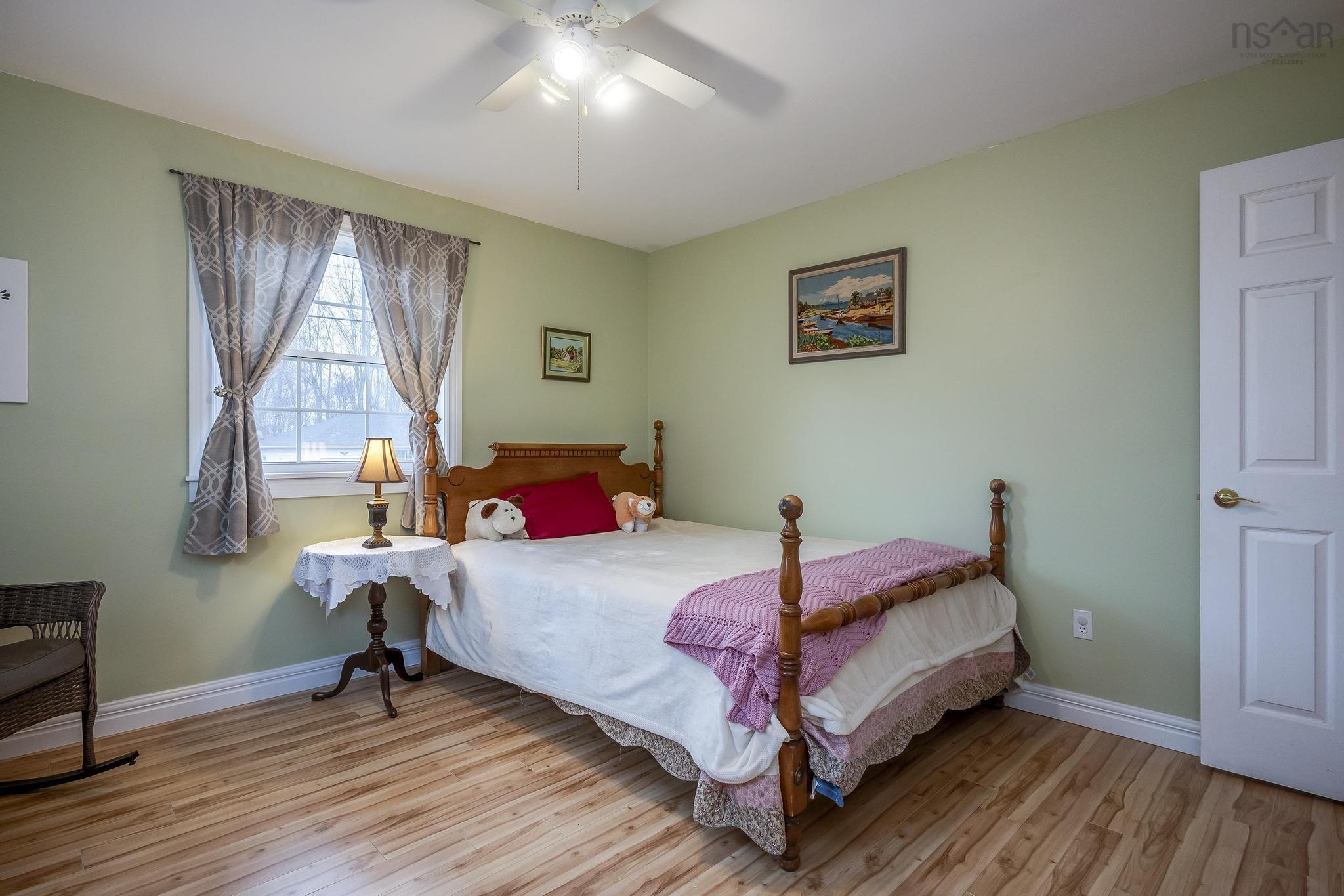 $549,000.00: 29 Bishop Avenue W, New Minas