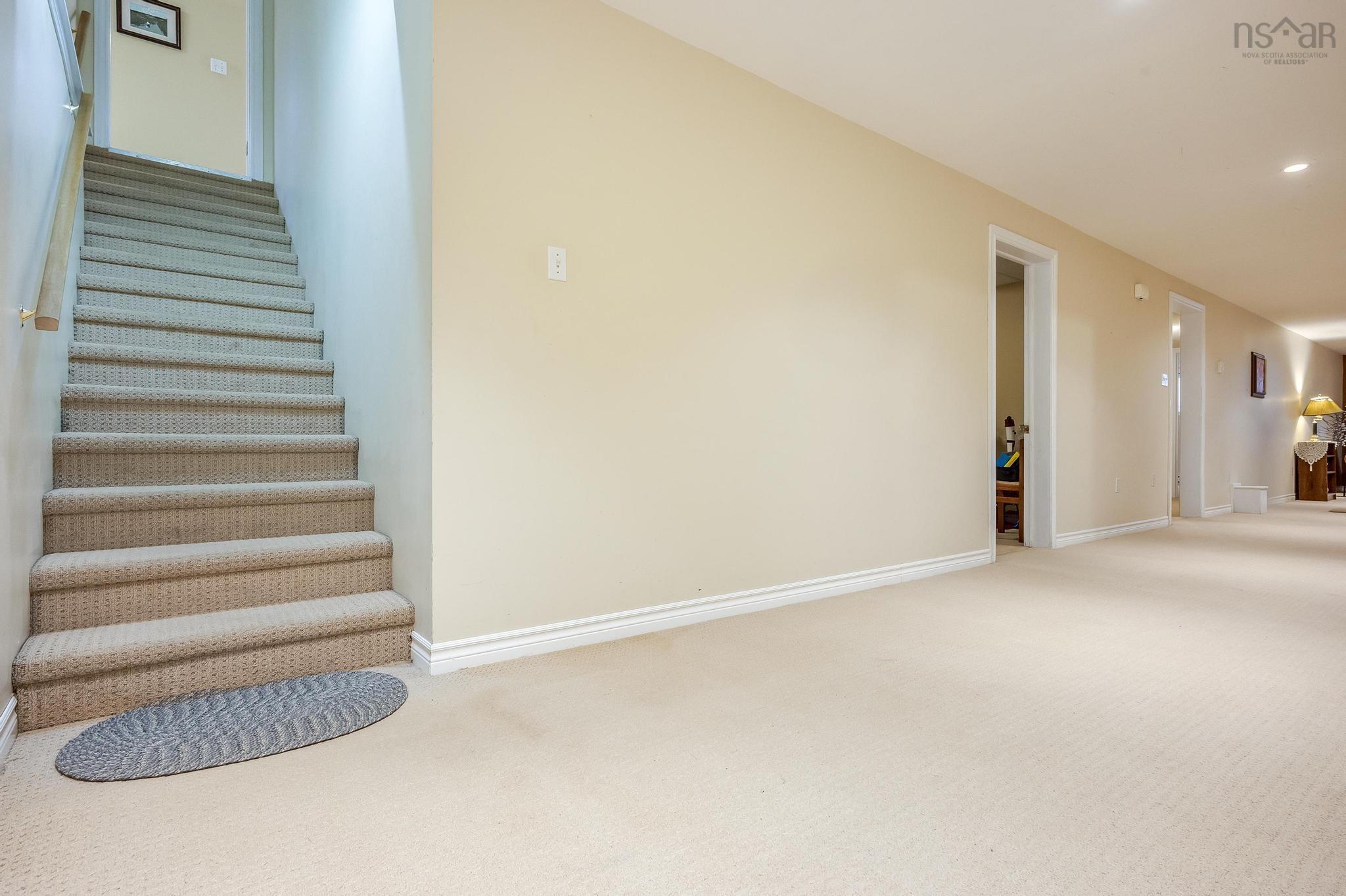 $549,000.00: 29 Bishop Avenue W, New Minas
