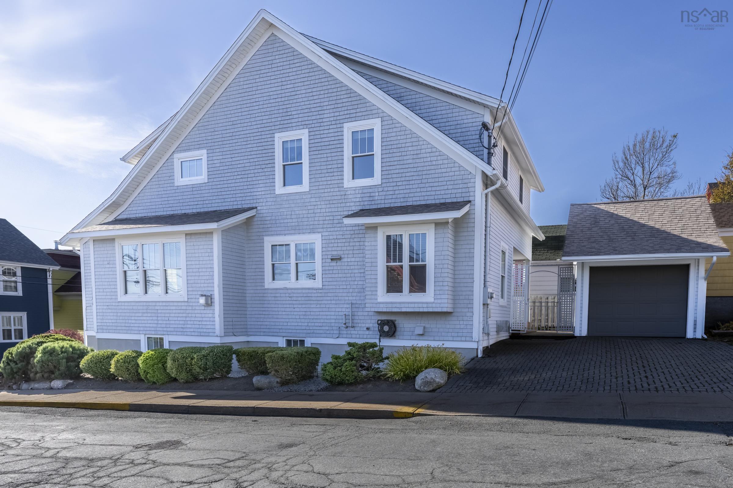$825,000.00: 219 Montague Street, Lunenburg