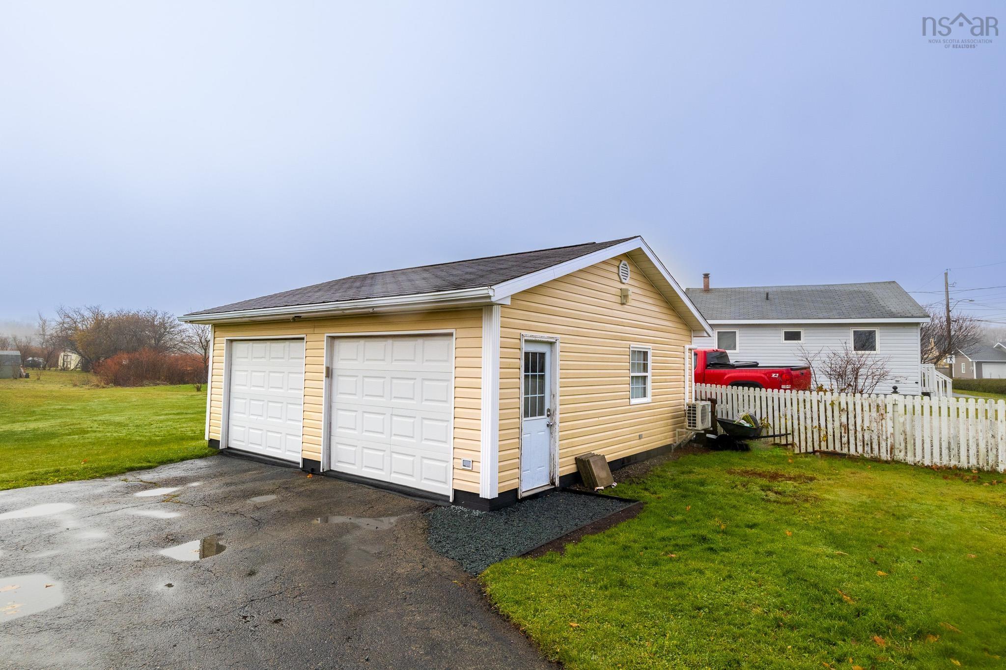 $219,900.00: 204 King Edward Street, Glace Bay