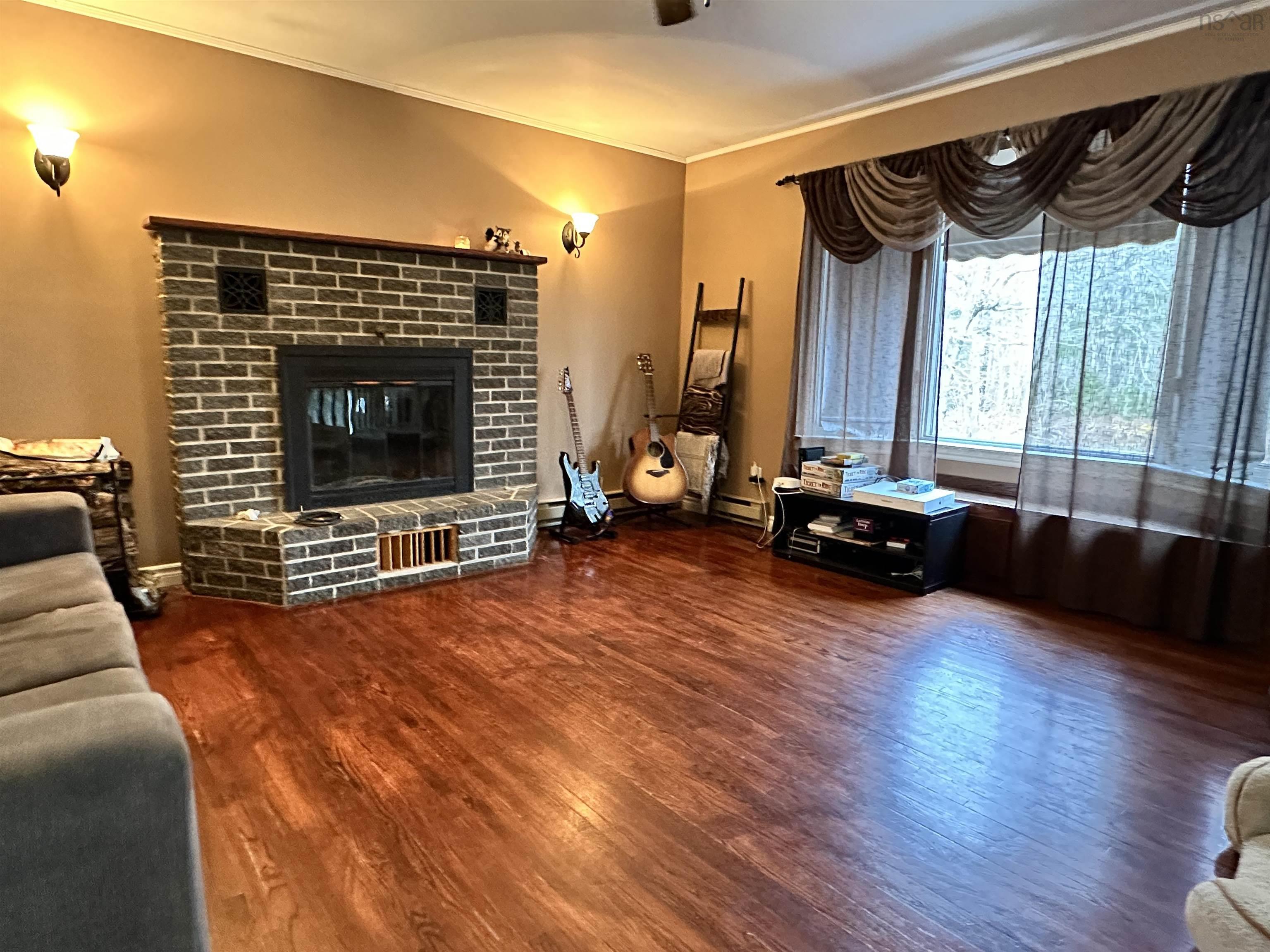 $339,900.00: 789 Old Port Mouton Road, White Point
