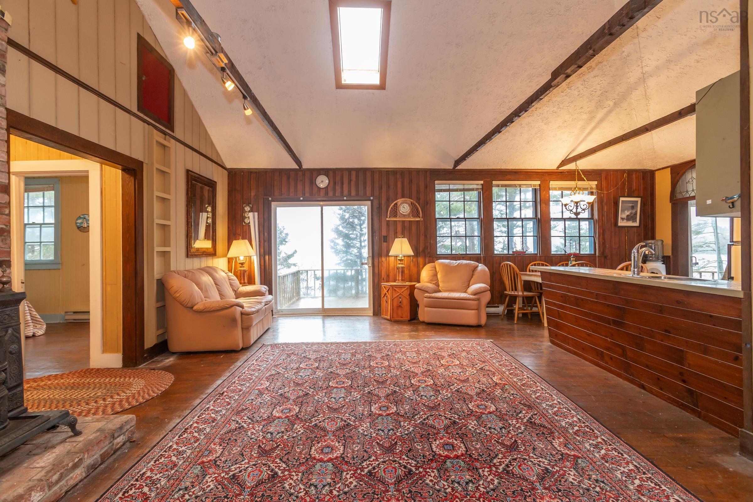 $475,000.00: 222 Old Trunk 1, Deep Brook