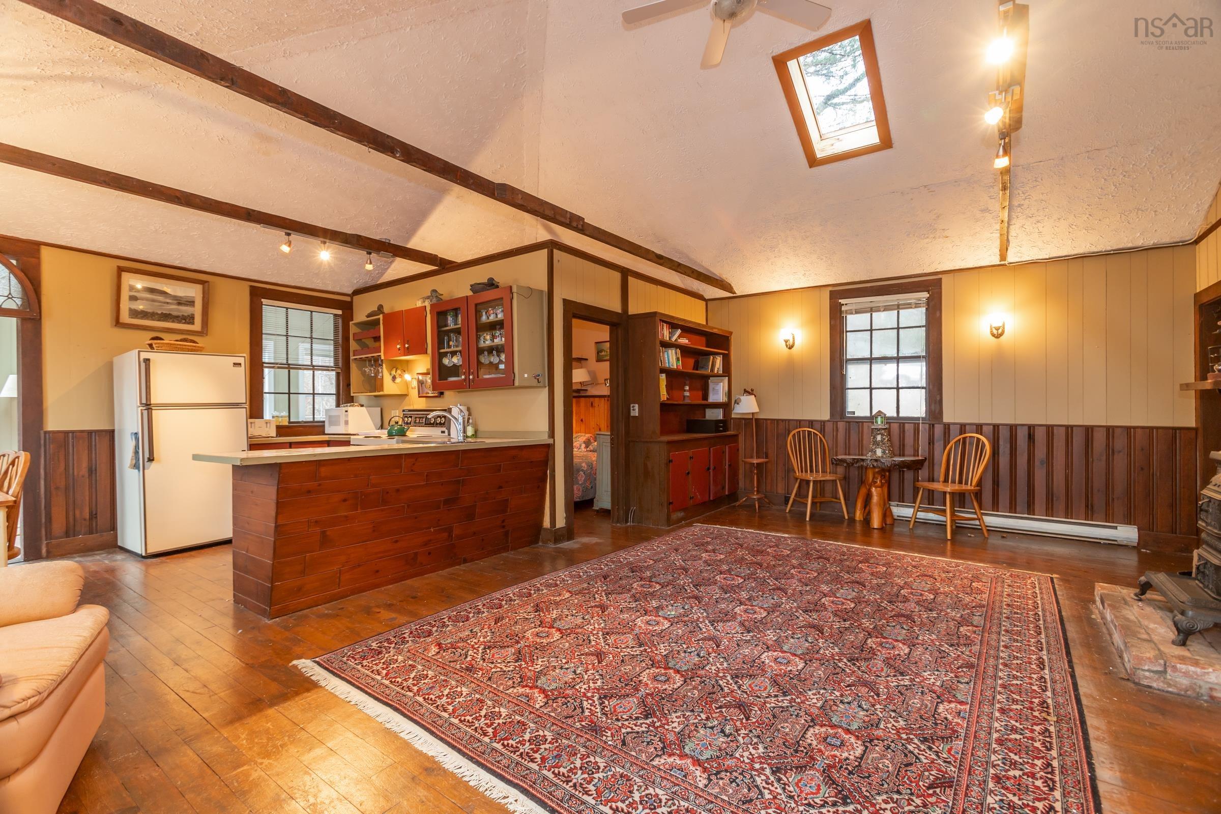 $475,000.00: 222 Old Trunk 1, Deep Brook