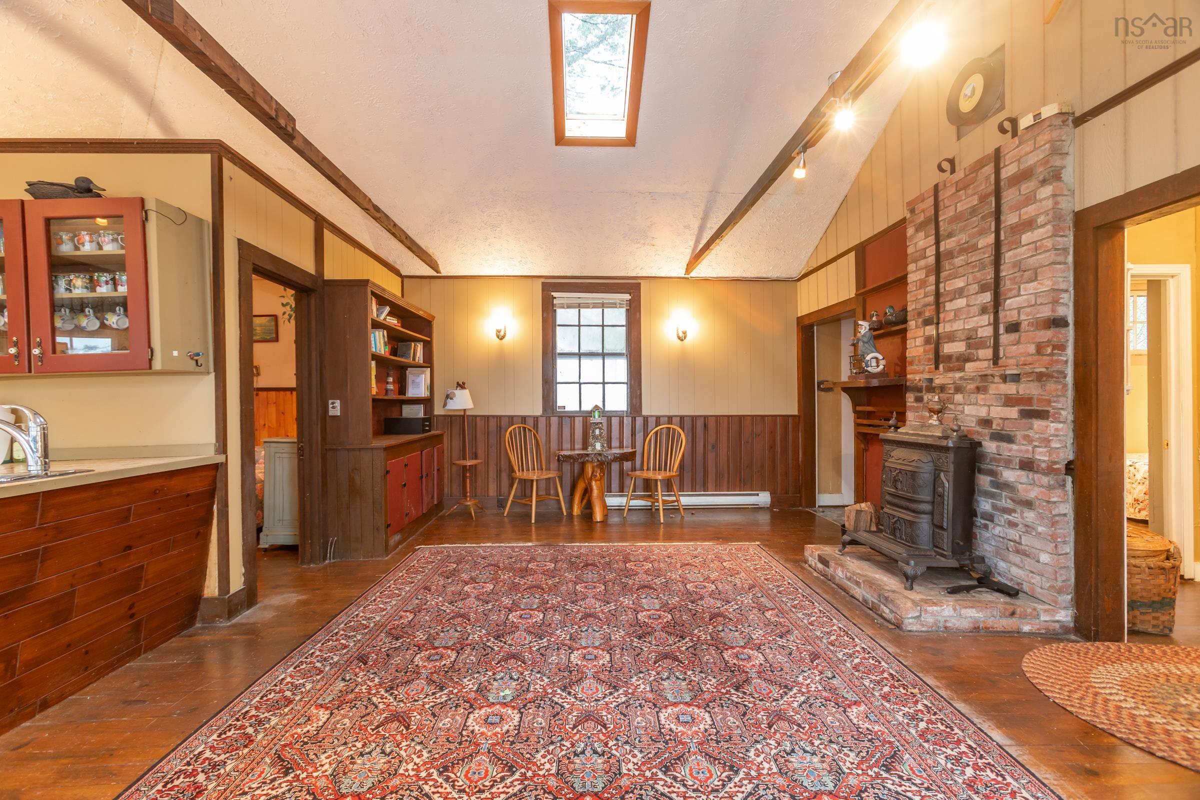 $475,000.00: 222 Old Trunk 1, Deep Brook