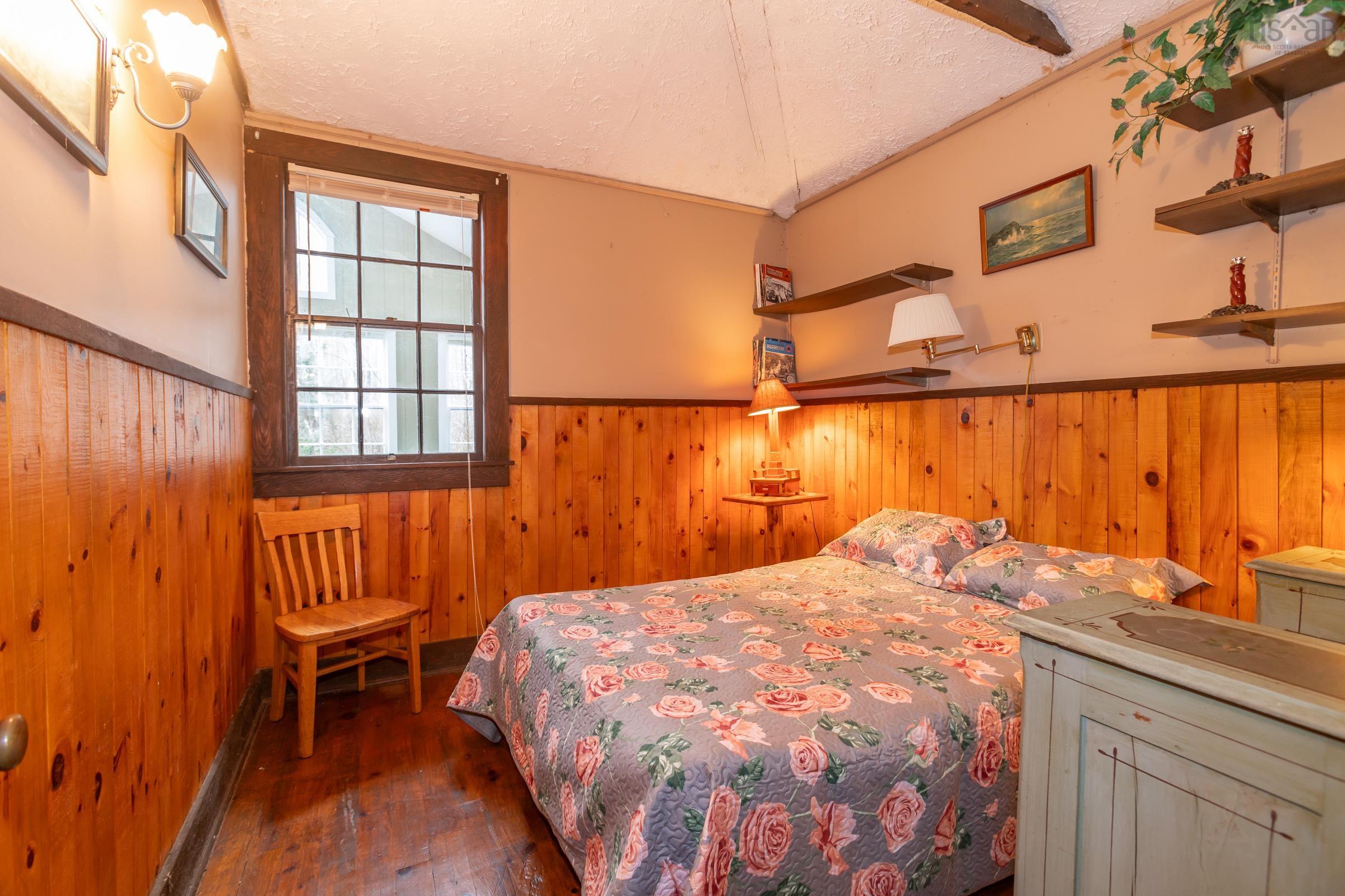 $475,000.00: 222 Old Trunk 1, Deep Brook