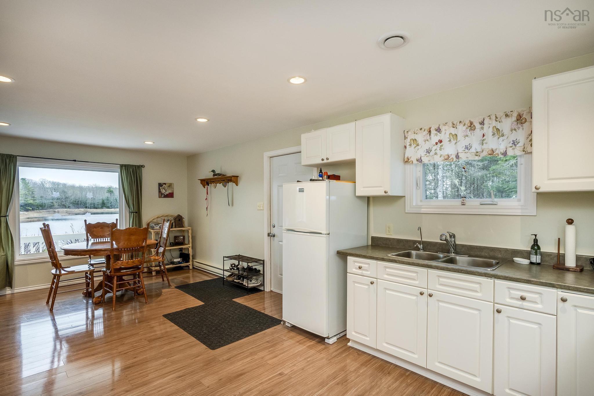 $399,900.00: 584 Eddy Drive, Springfield