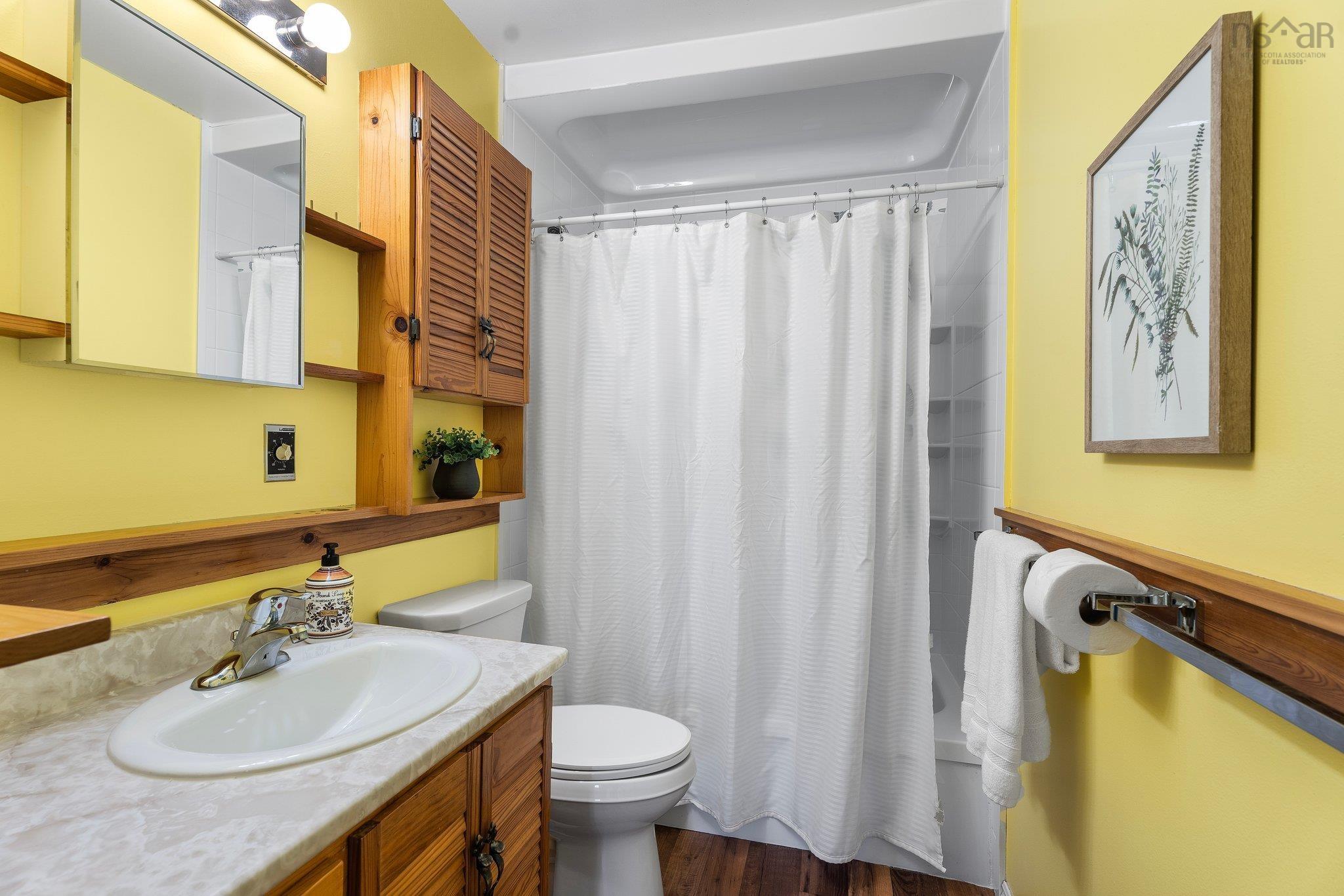 $349,900.00: 18 Spar Crescent, Dartmouth