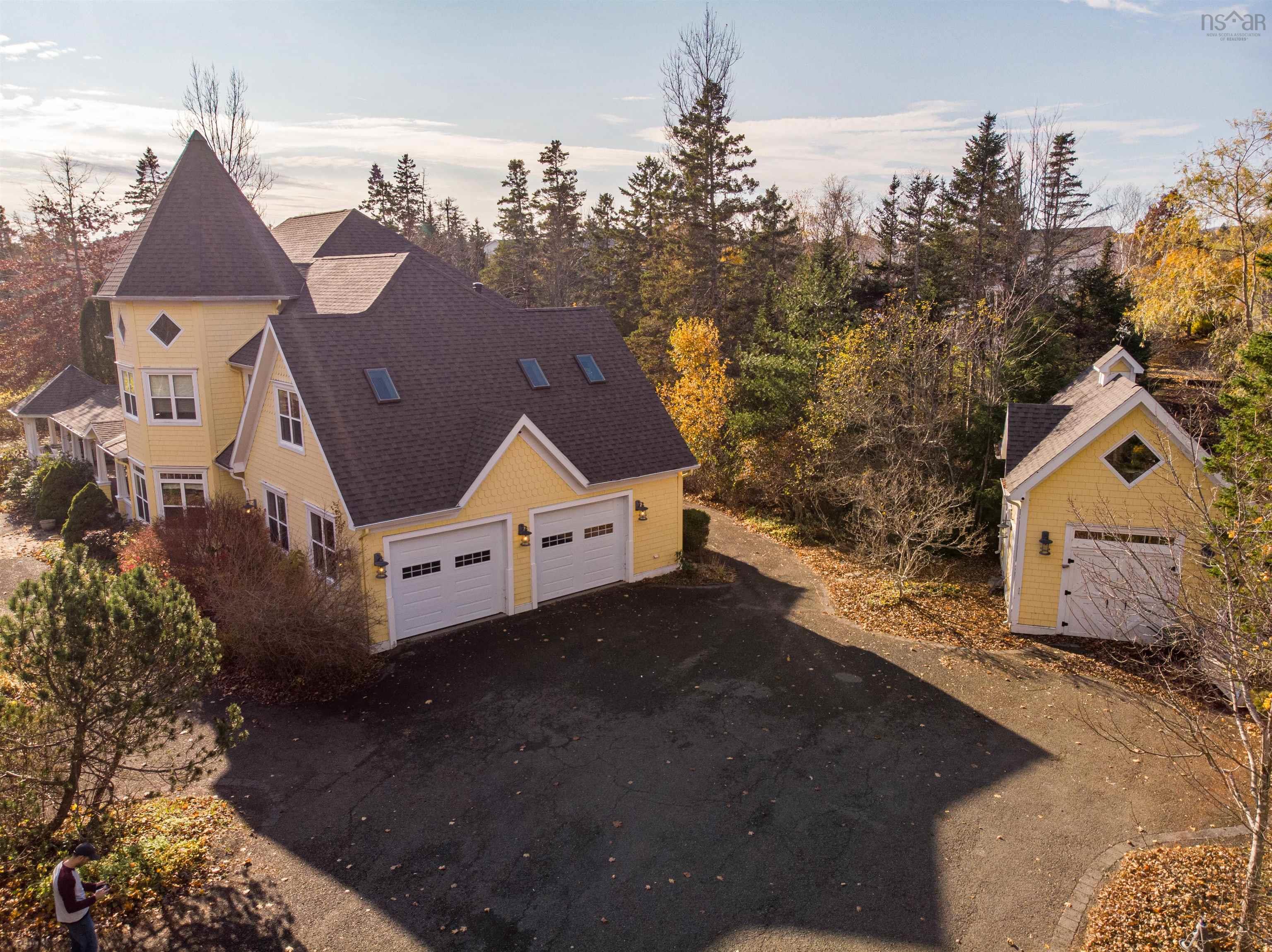 $1,250,000.00: 17 NICHOLSON COURT, Antigonish