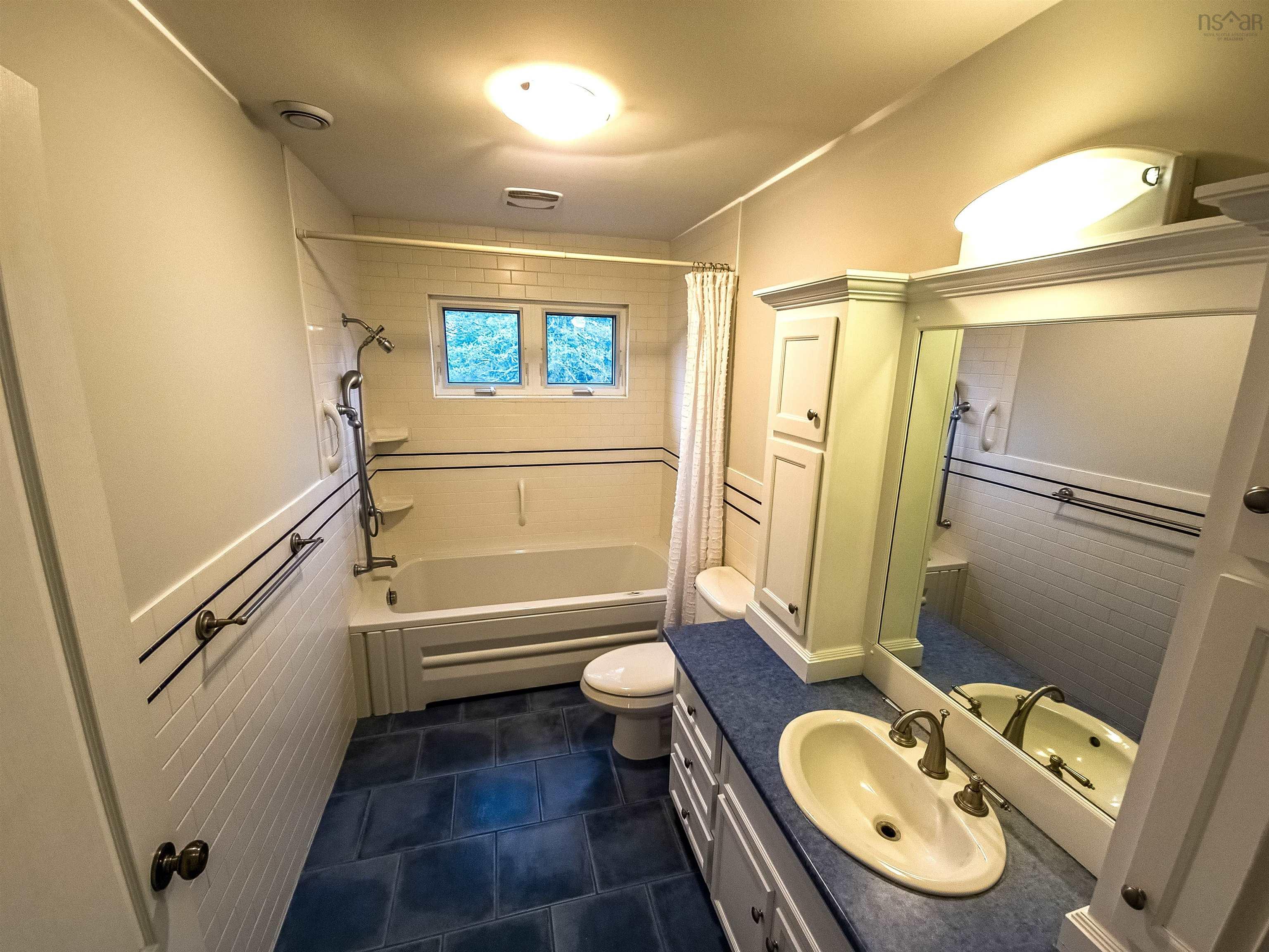 $1,250,000.00: 17 NICHOLSON COURT, Antigonish