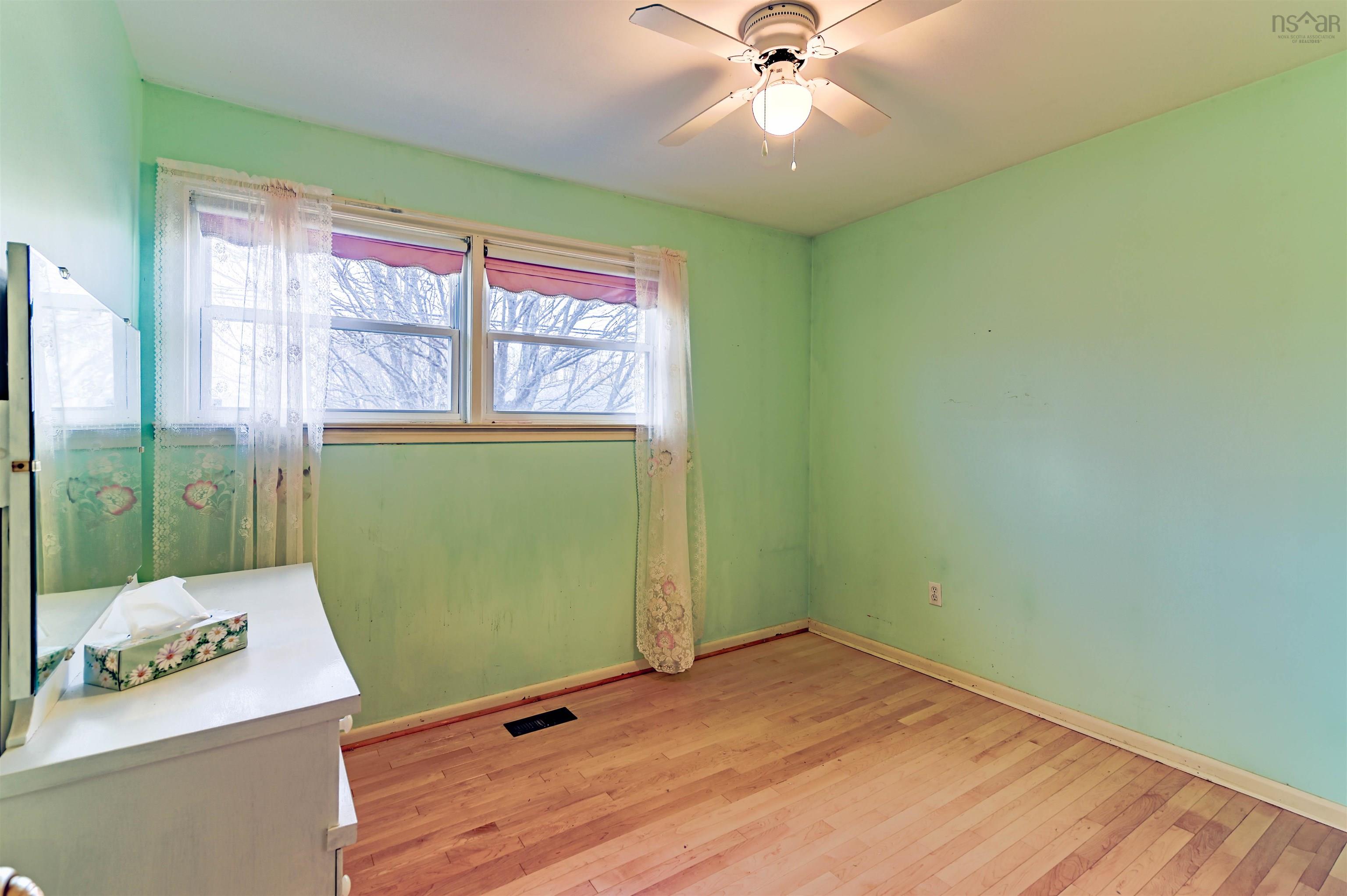$365,000.00: 76 Highland Avenue, New Minas