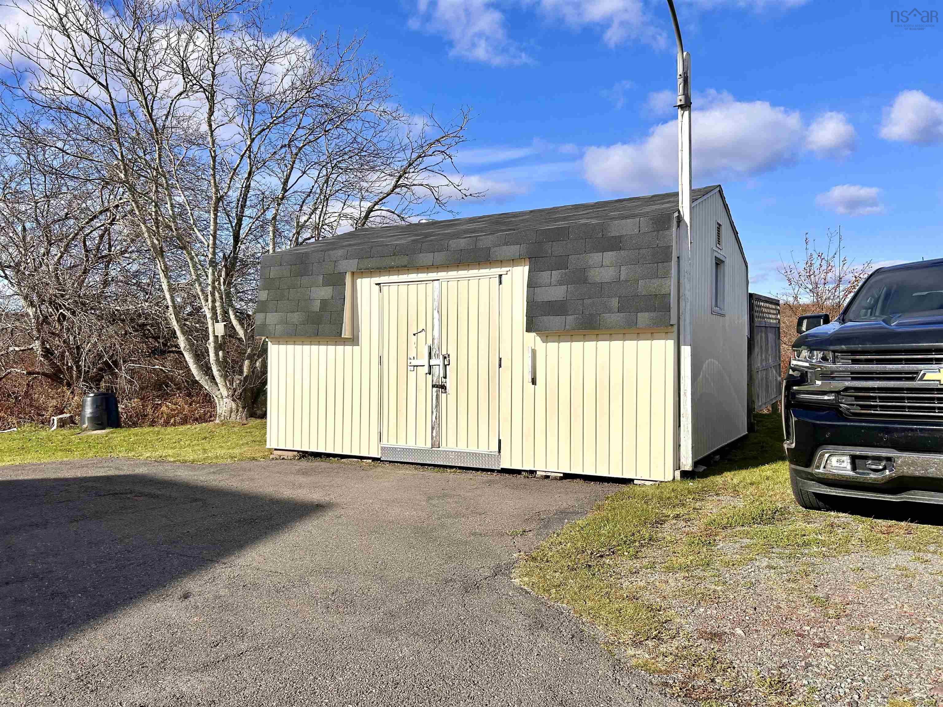 $249,900.00: 2063 242 Highway, River Hebert