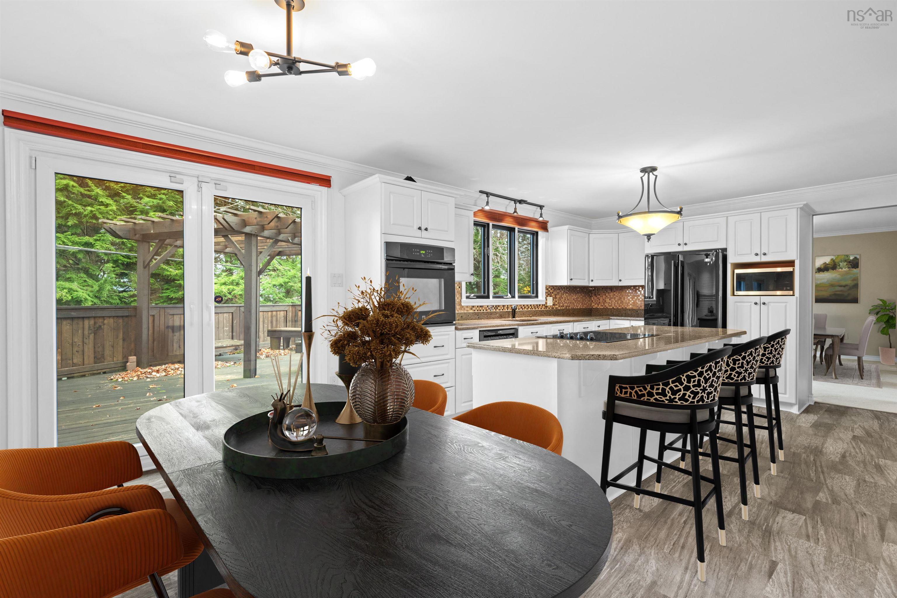$1,075,000.00: 2 Trillium Terrace, Clayton Park