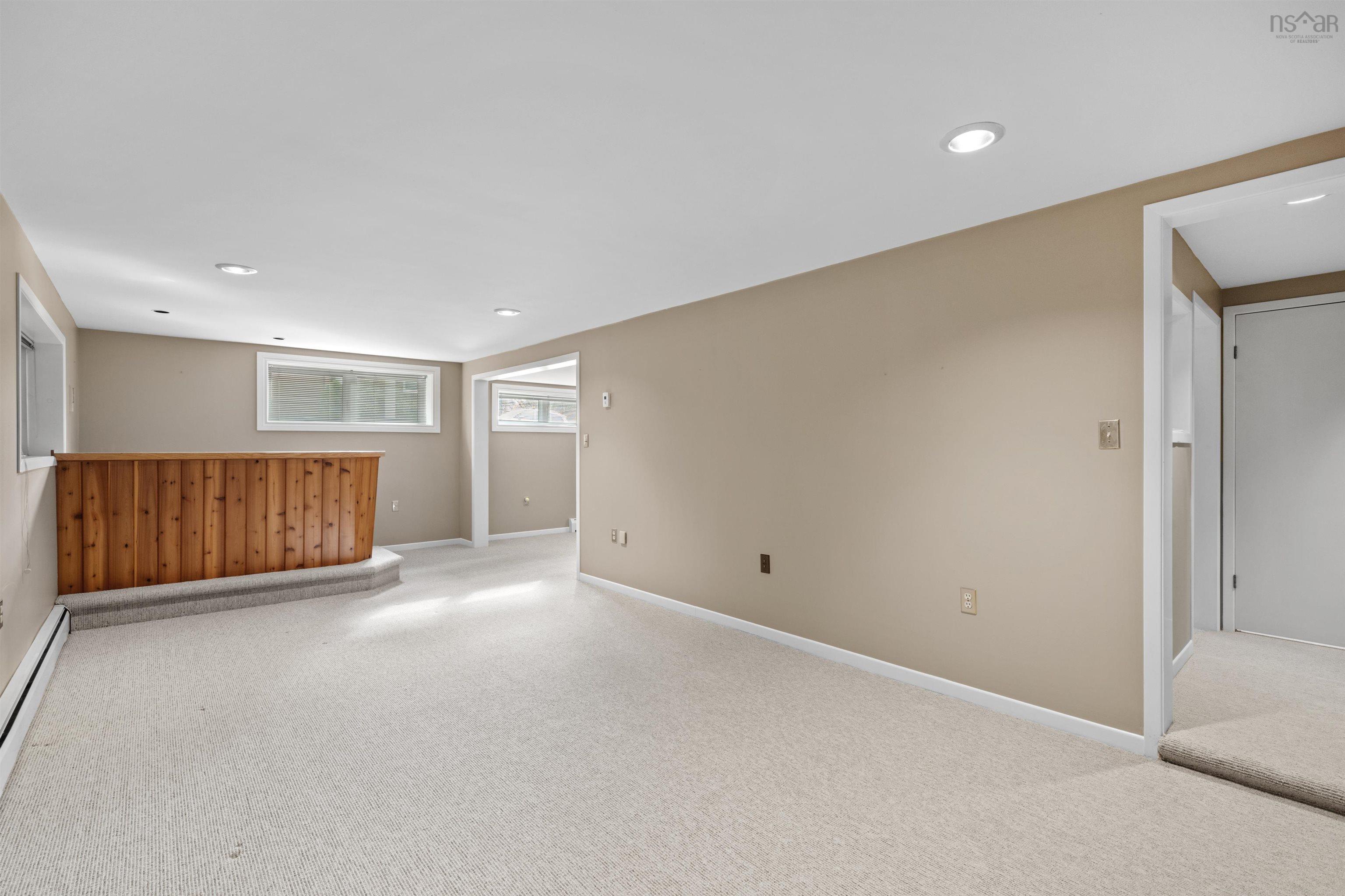 $1,075,000.00: 2 Trillium Terrace, Clayton Park