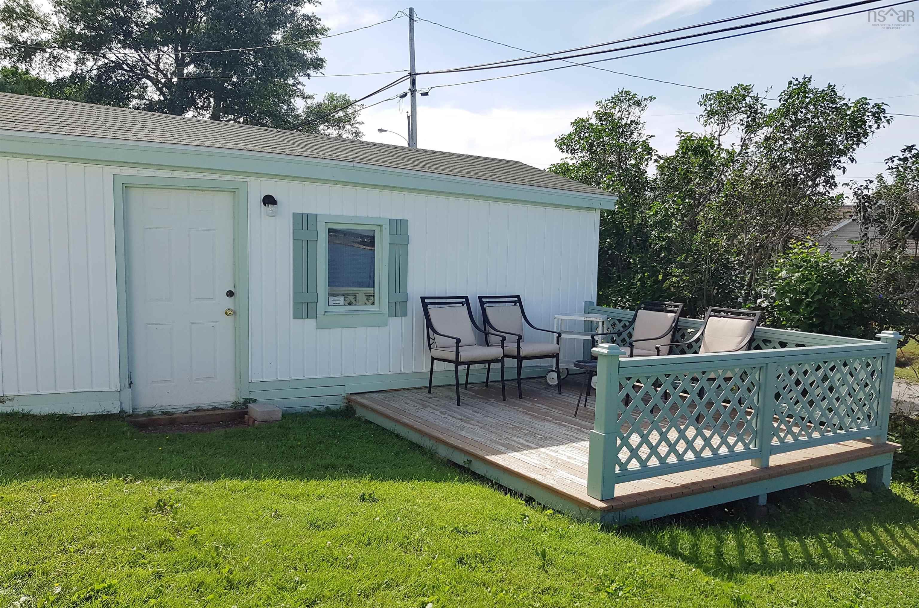 $179,900.00: 883 Westmount Road, Westmount