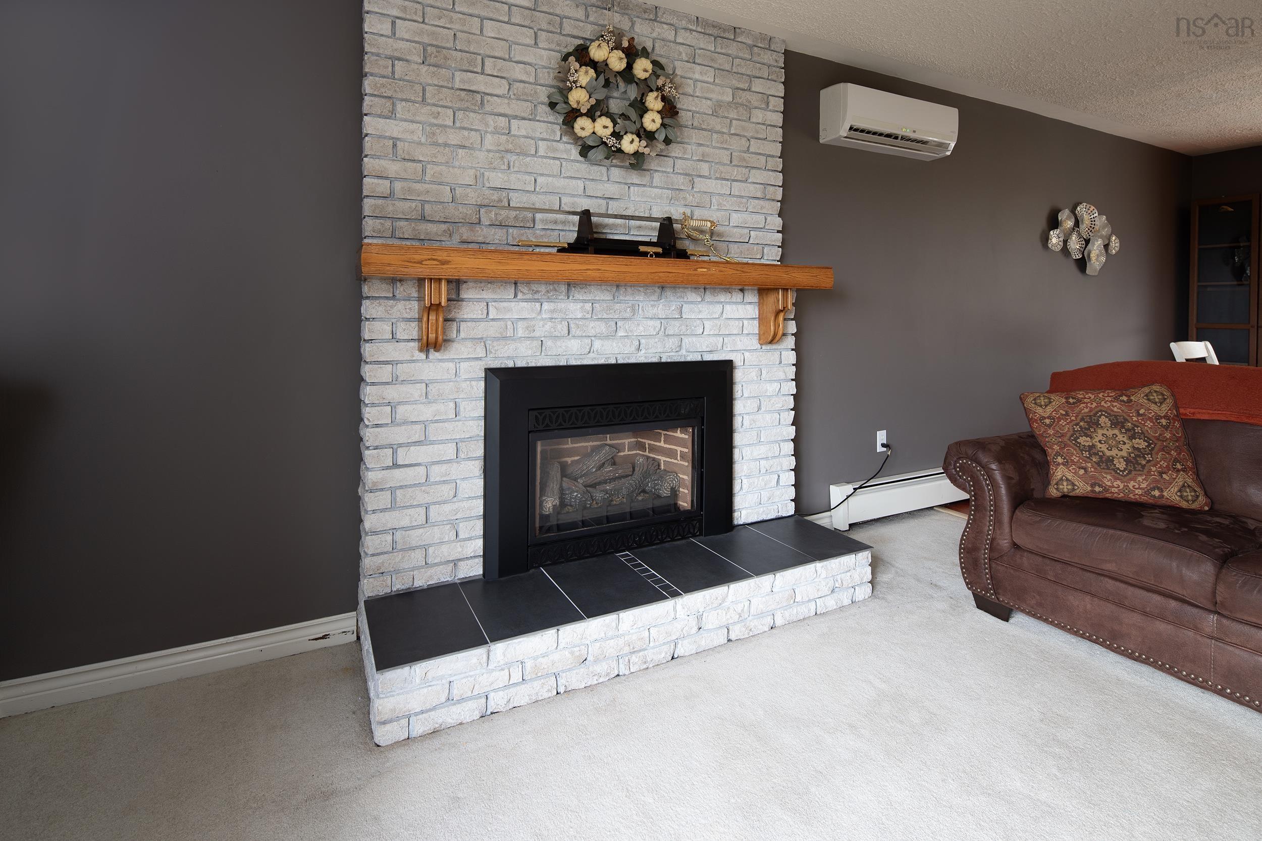 $399,900.00: 96 Theresa Court, Lake Echo