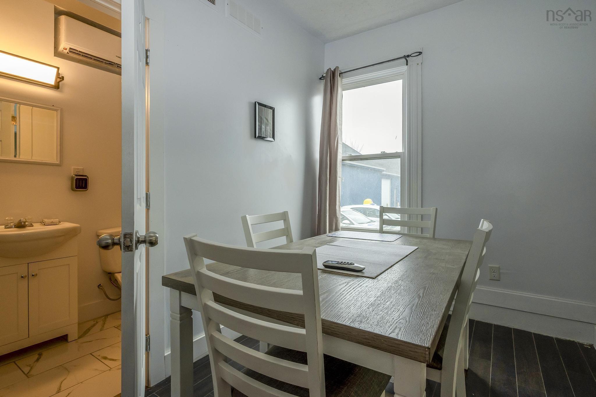 $650,000.00: 24-26 King Street, Truro