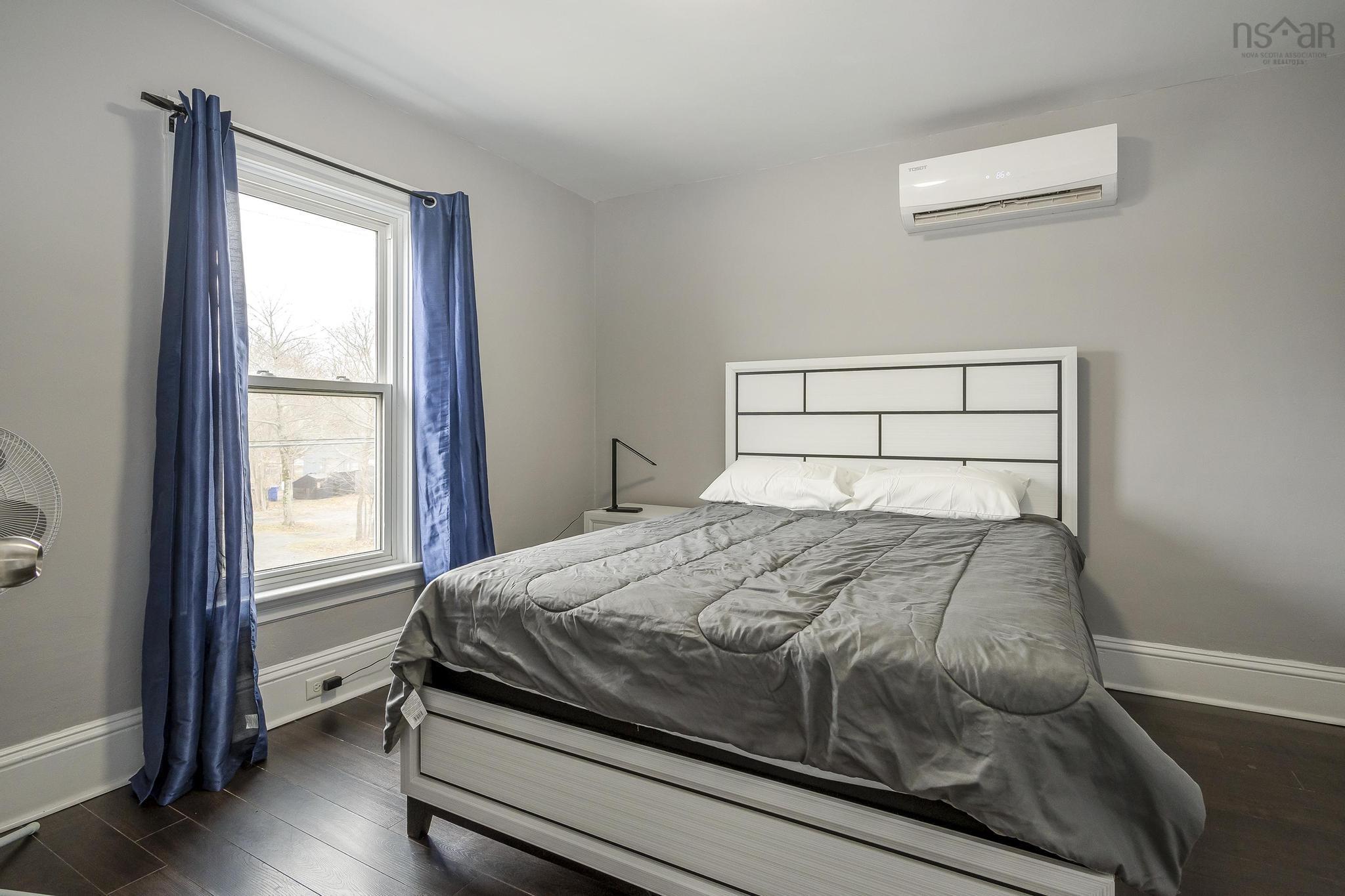 $650,000.00: 24-26 King Street, Truro