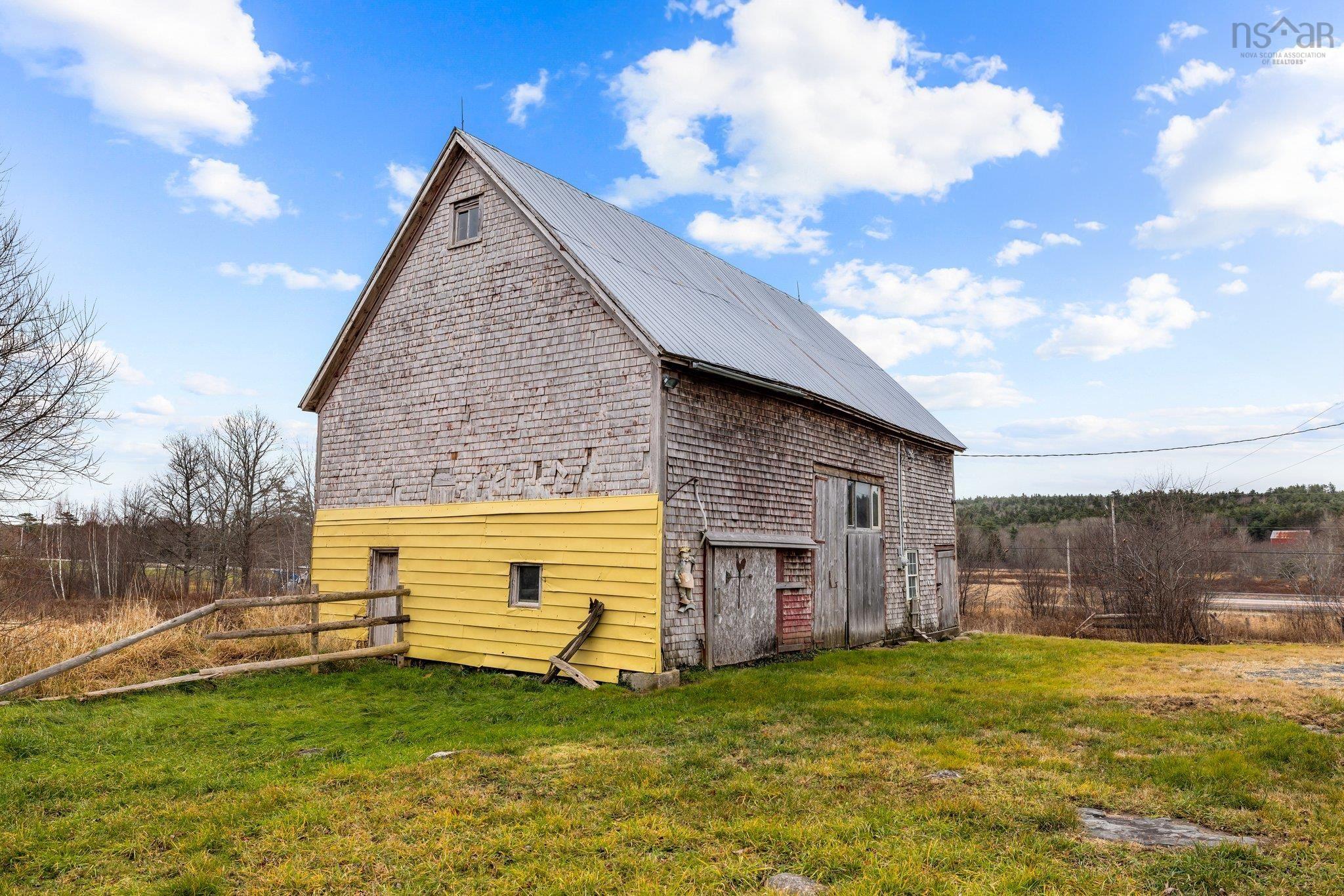 $629,900.00: 3734 Highway 10, Pinehurst