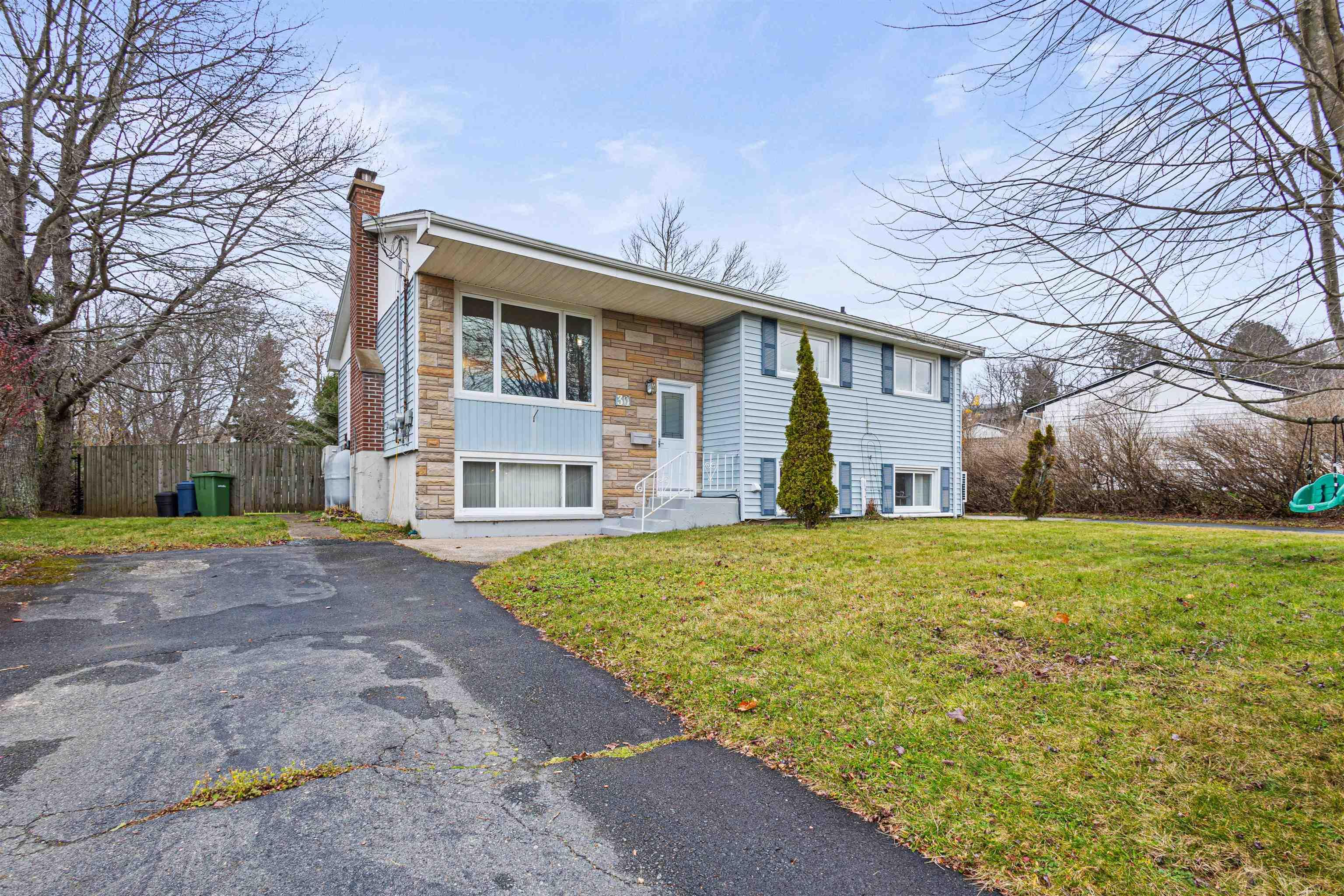 $584,900.00: 30 Anderson Street, Dartmouth
