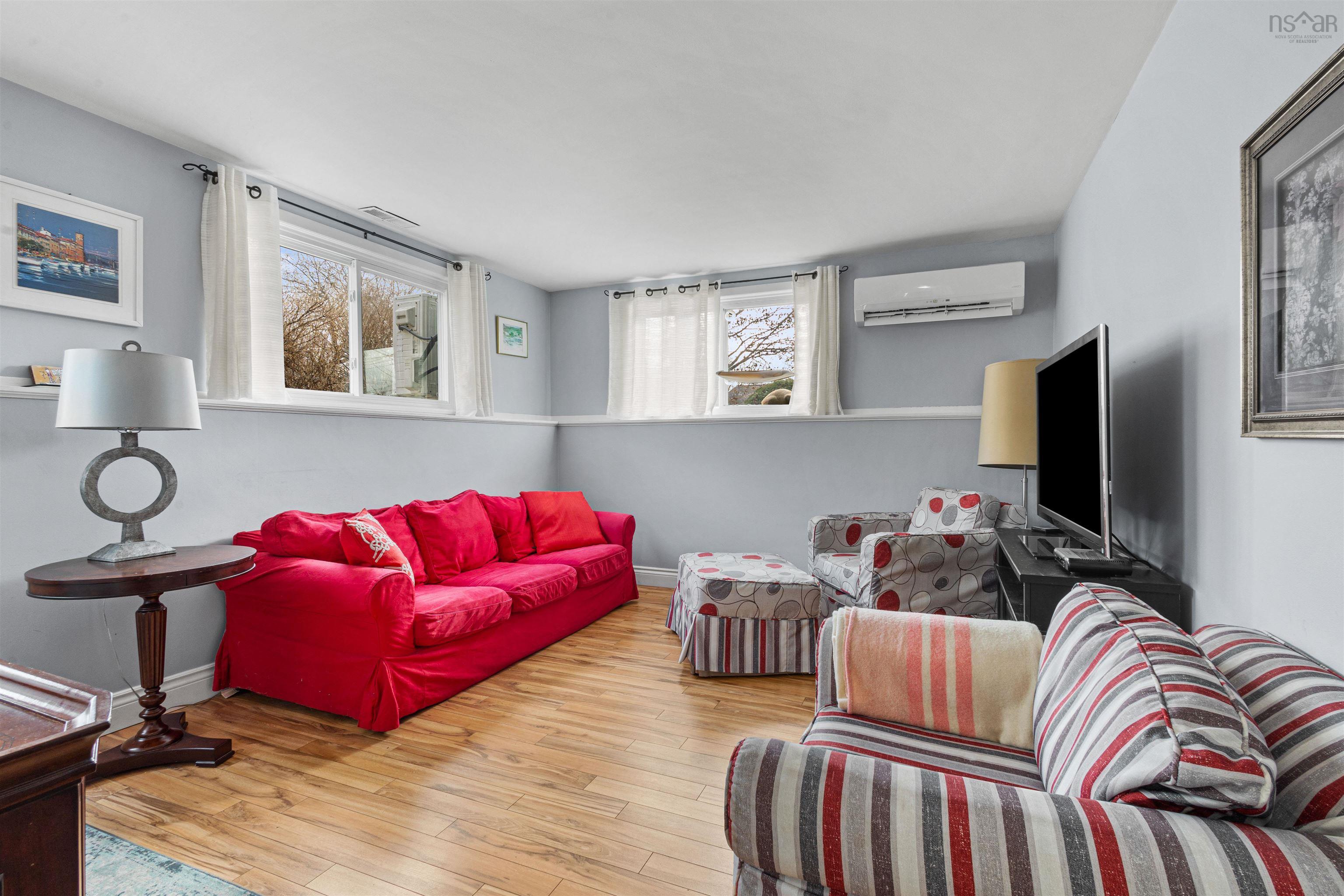 $584,900.00: 30 Anderson Street, Dartmouth